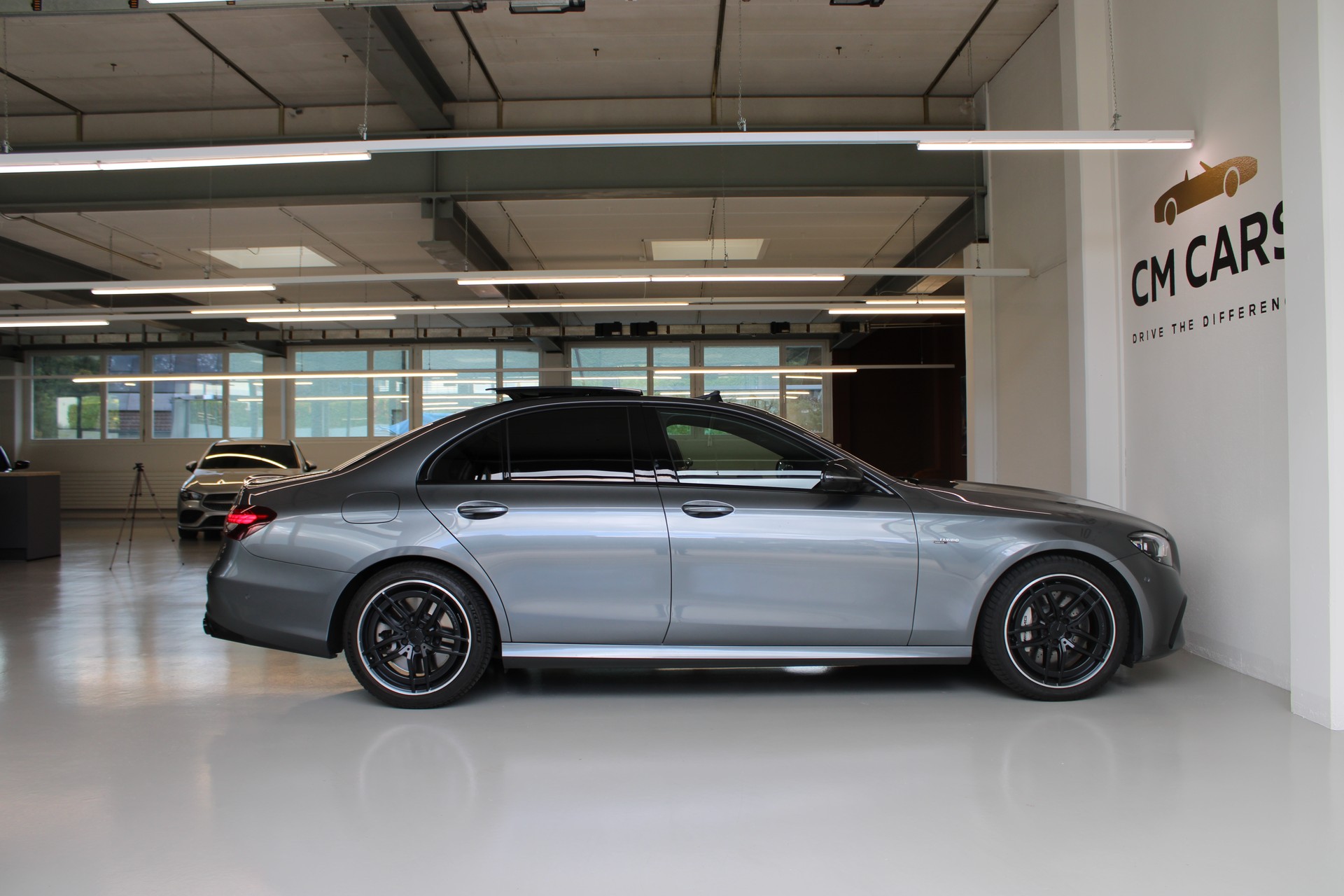 MERCEDES-BENZ AMG E 53 4Matic+ Speedshift 9G-TCT-image-5