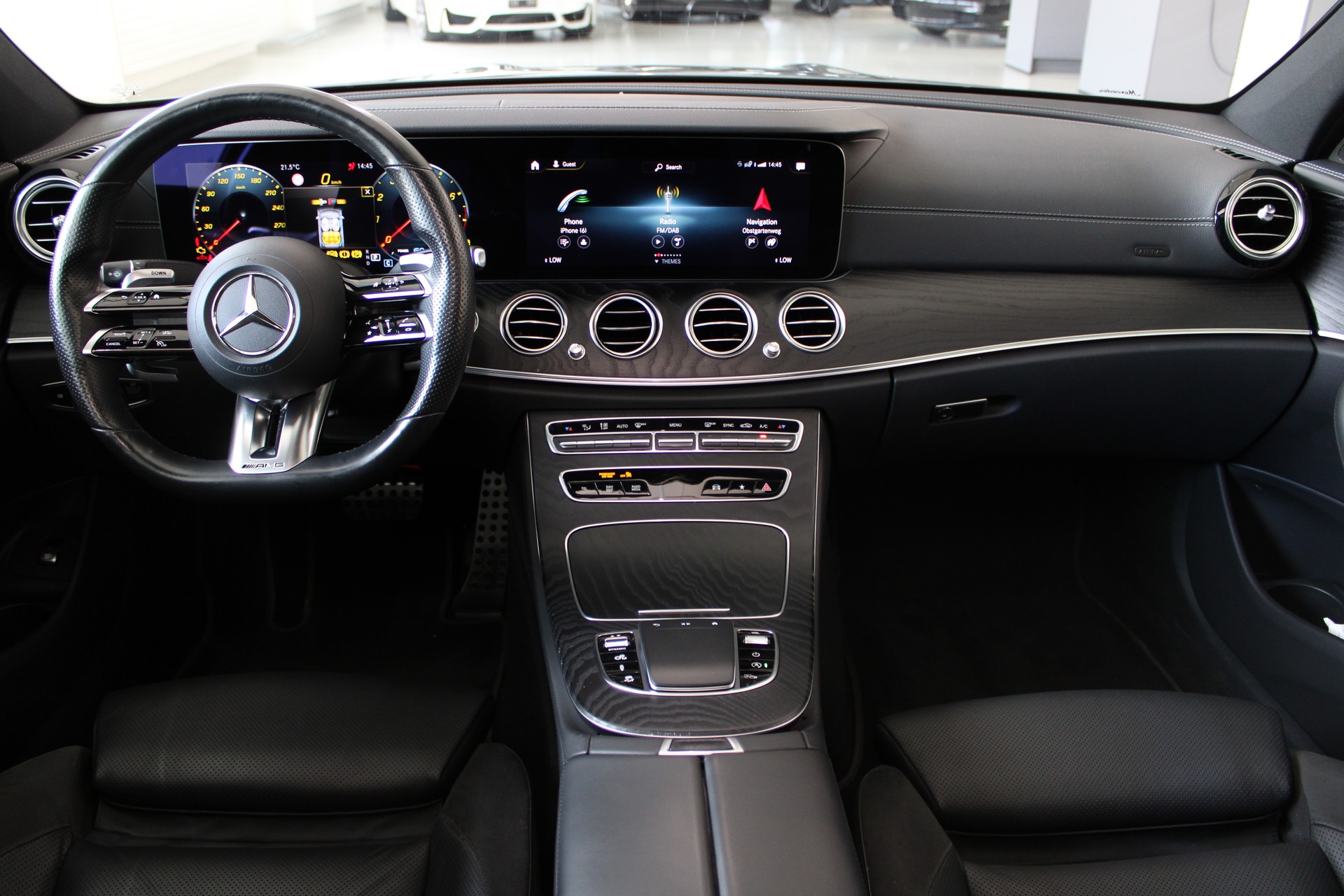 MERCEDES-BENZ AMG E 53 4Matic+ Speedshift 9G-TCT-image-12