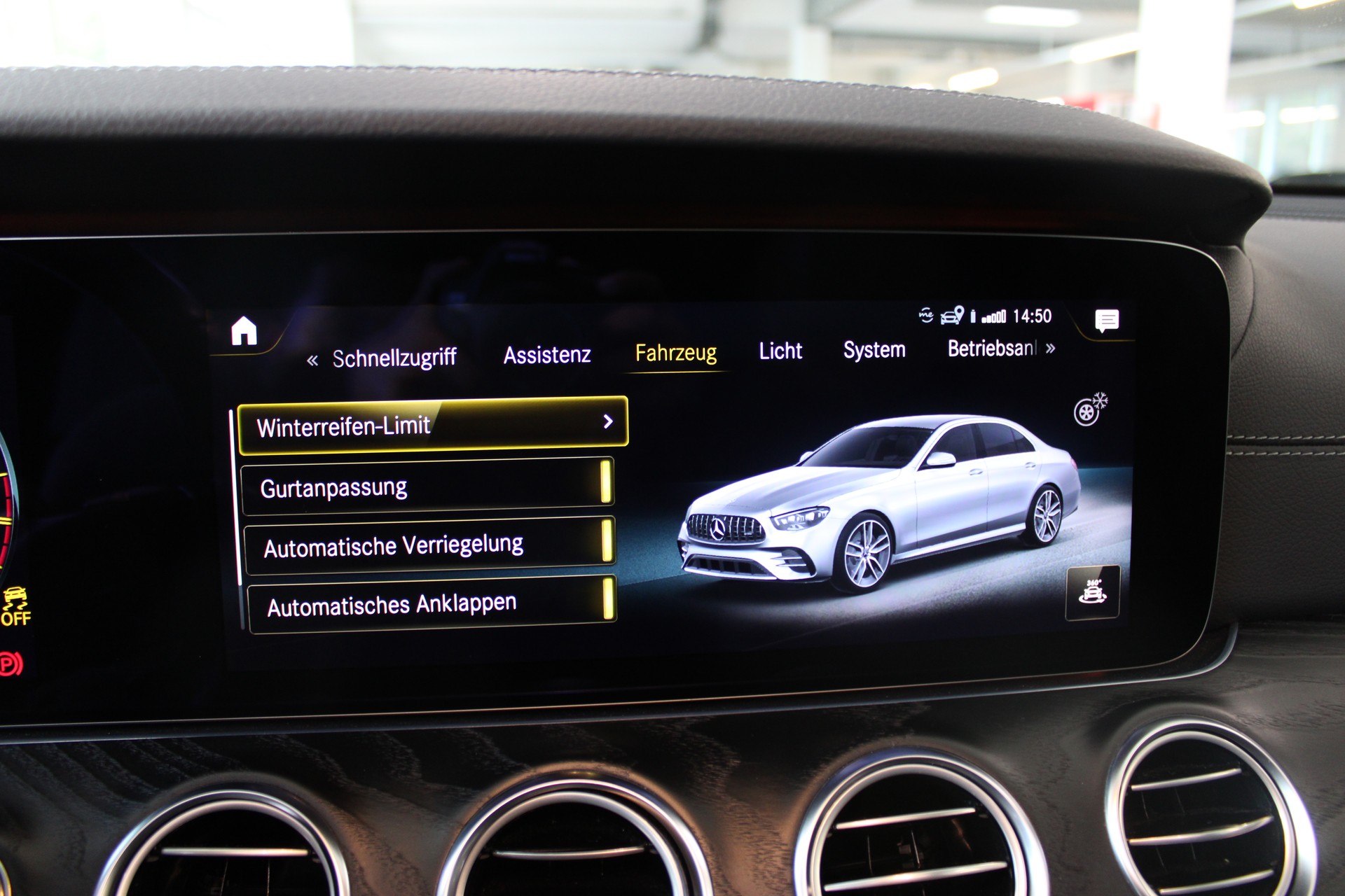 MERCEDES-BENZ AMG E 53 4Matic+ Speedshift 9G-TCT-image-18