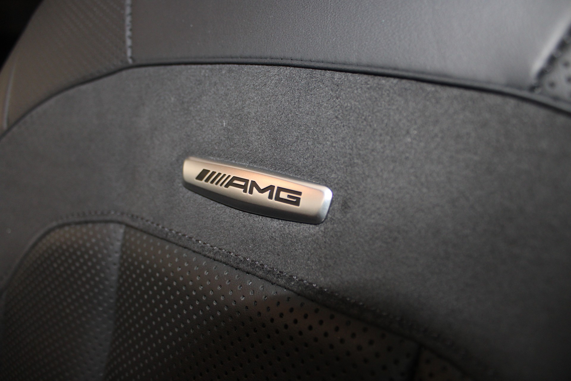 MERCEDES-BENZ AMG E 53 4Matic+ Speedshift 9G-TCT-image-22