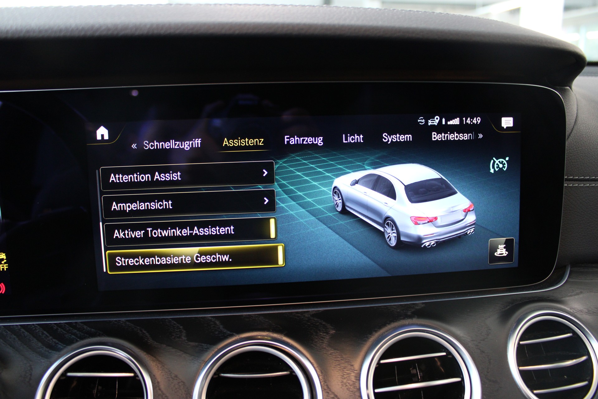 MERCEDES-BENZ AMG E 53 4Matic+ Speedshift 9G-TCT-image-17