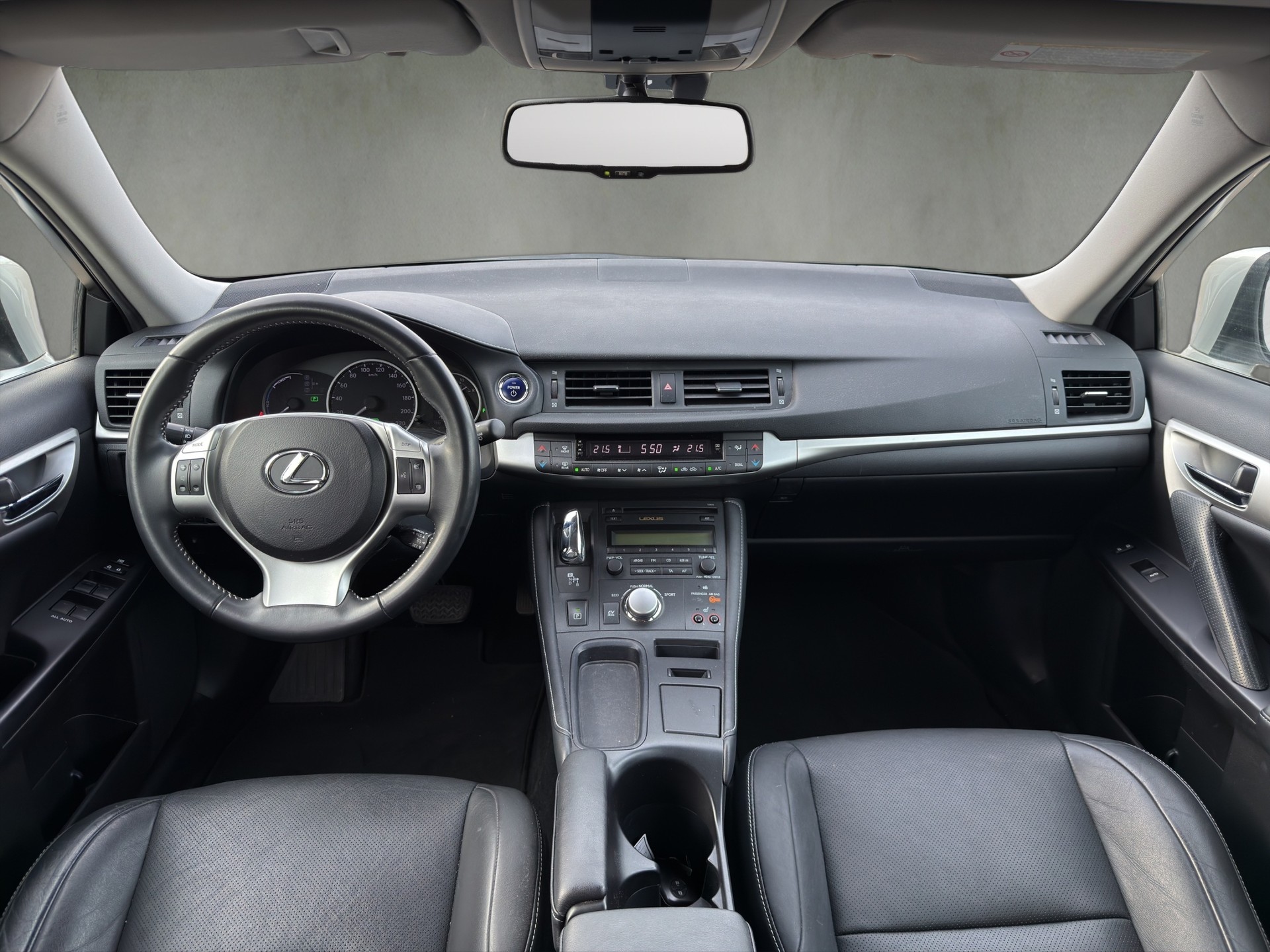 LEXUS CT 200h 1.8 excellence CVT-image-7