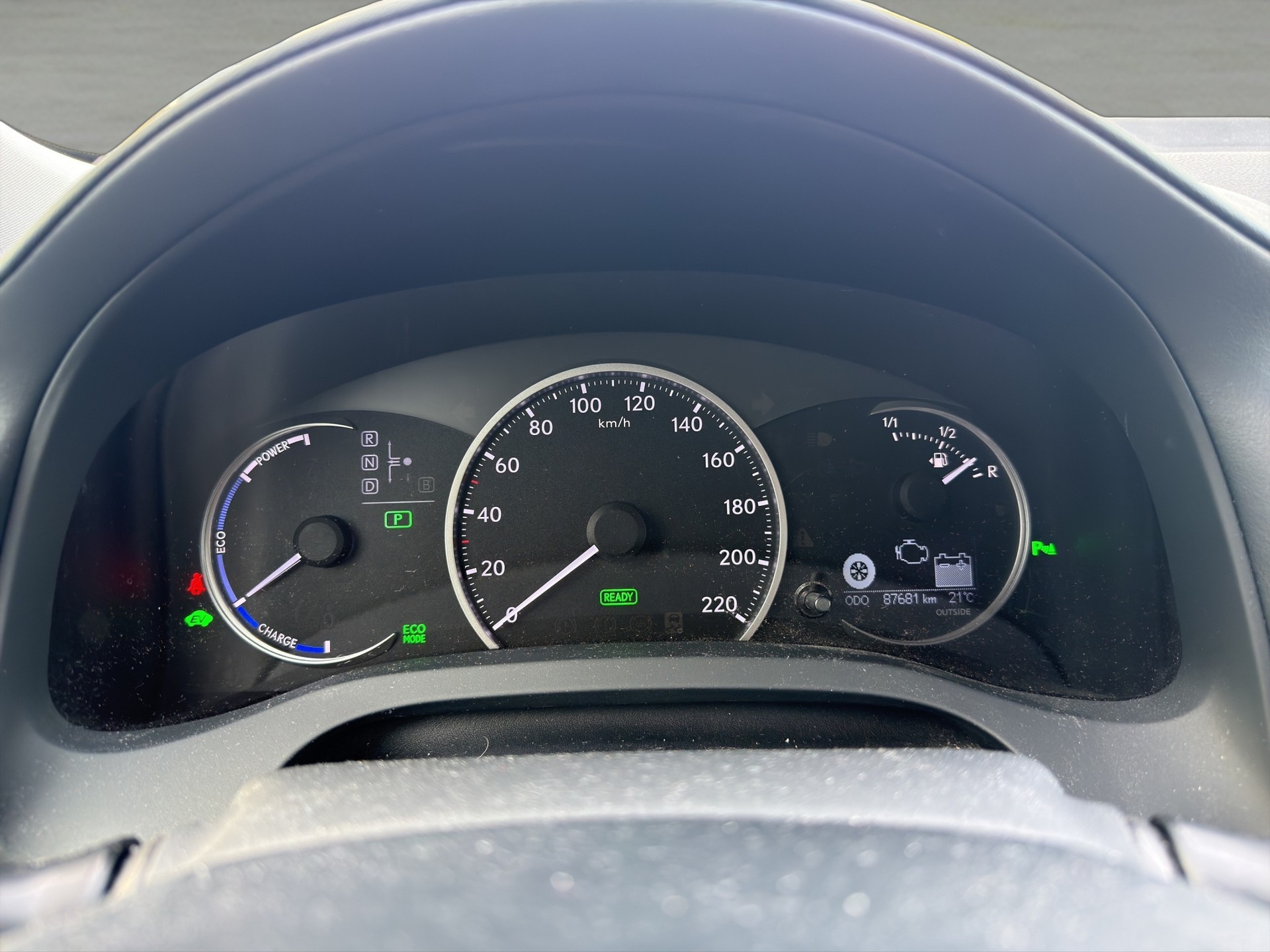 LEXUS CT 200h 1.8 excellence CVT-image-12