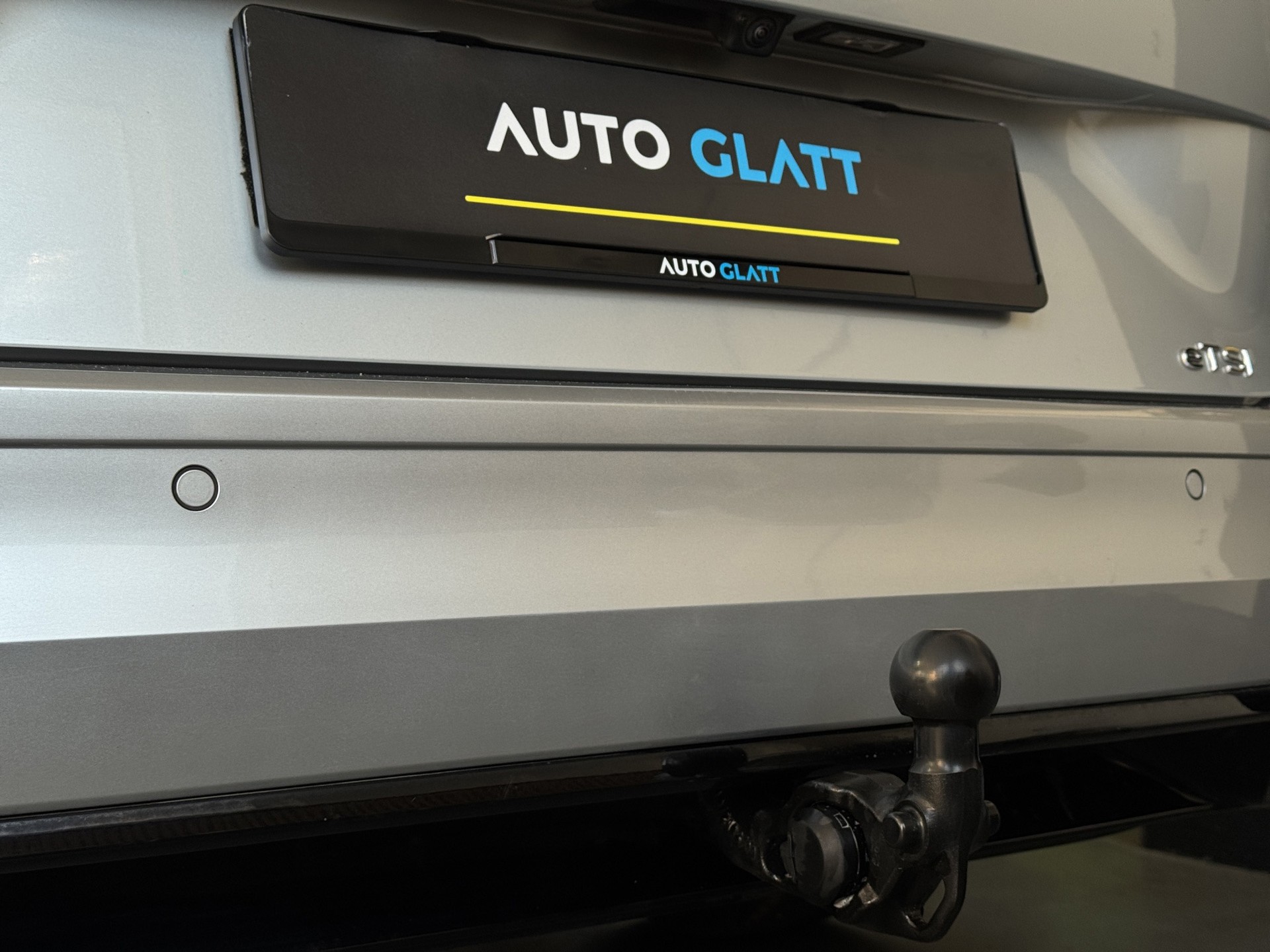VW Golf Variant 1.5 eTSI mHEV R-Line "AHK-Matrix-RF.-Kamera-Navi"-image-26