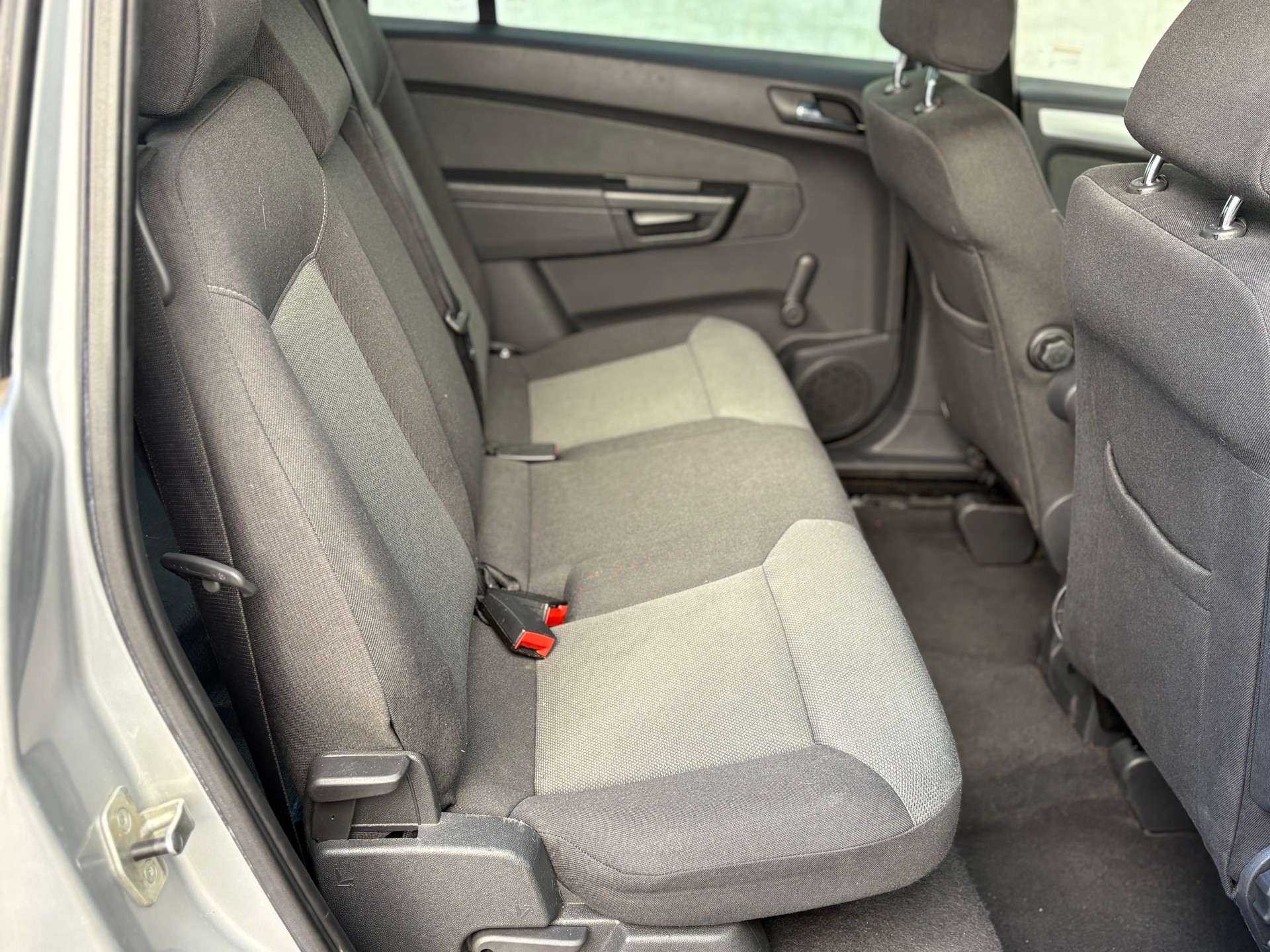 OPEL Zafira 1.6i 16V CNG-image-12
