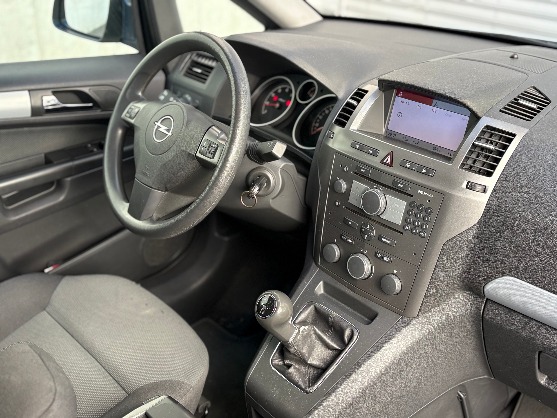 OPEL Zafira 1.6i 16V CNG-image-11