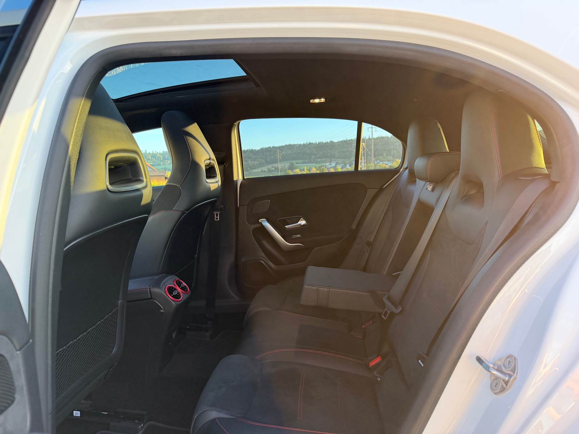 MERCEDES-BENZ A 180*** AMG Line***7G-DCT-image-31