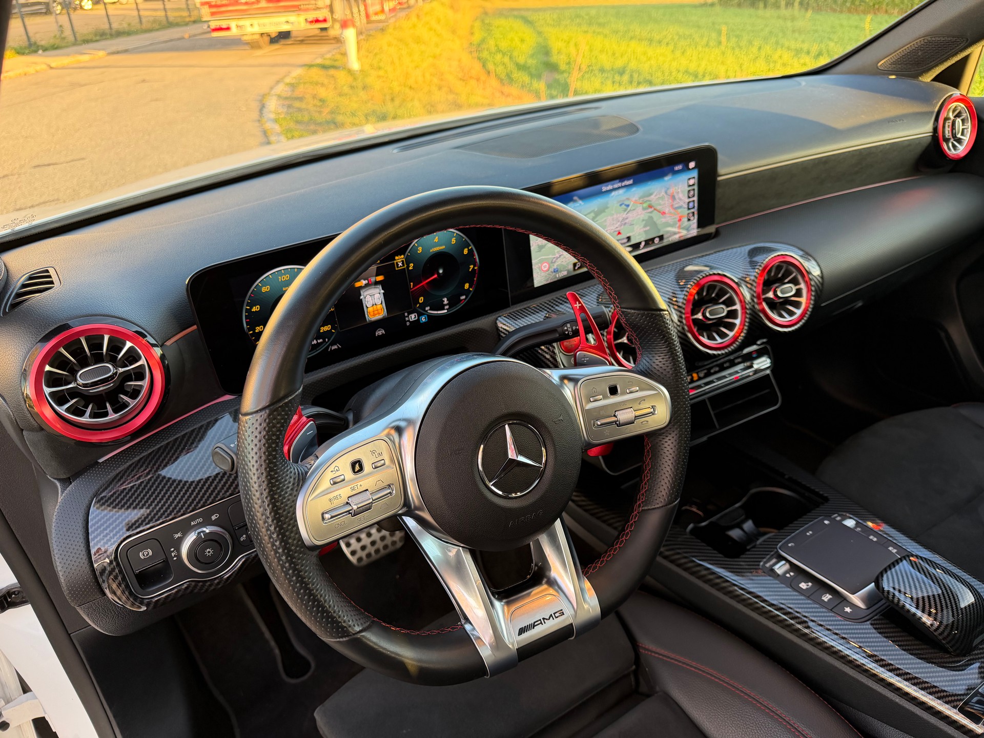 MERCEDES-BENZ A 180*** AMG Line***7G-DCT-image-21