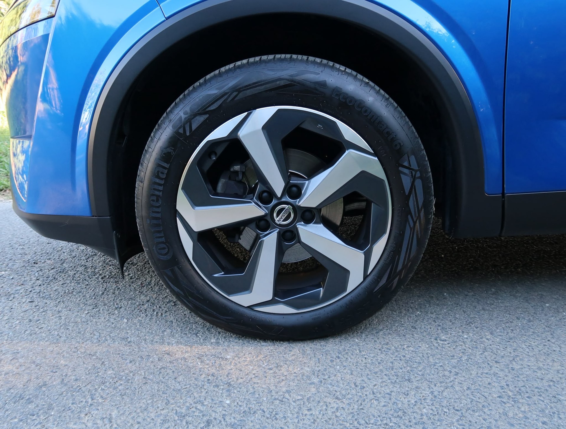 NISSAN Qashqai 1.3 DIG-T MHEV Tekna Xtronic-image-28
