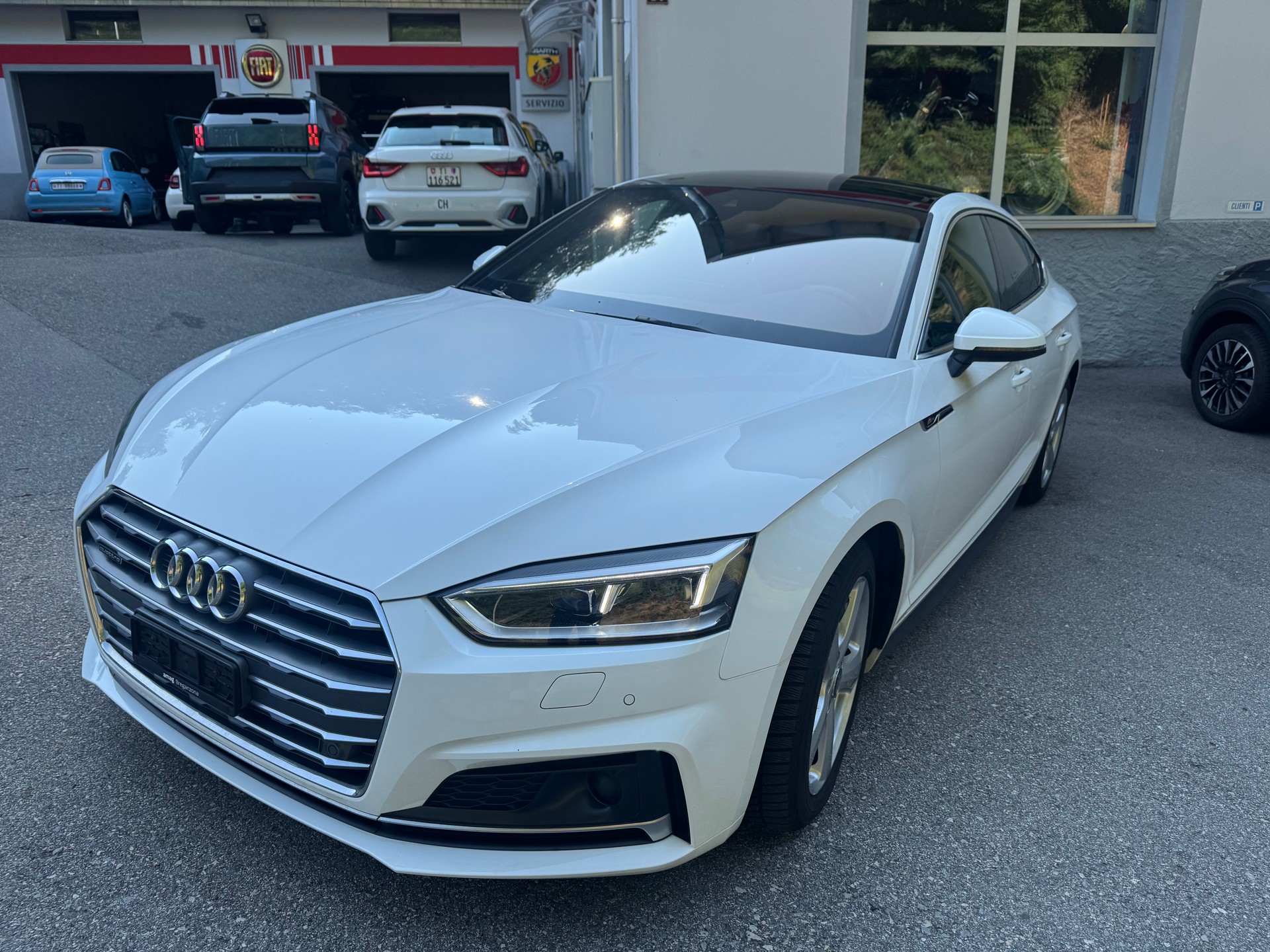 AUDI A5 Sportback 2.0 TDI Sport quattro S-tronic-image-2