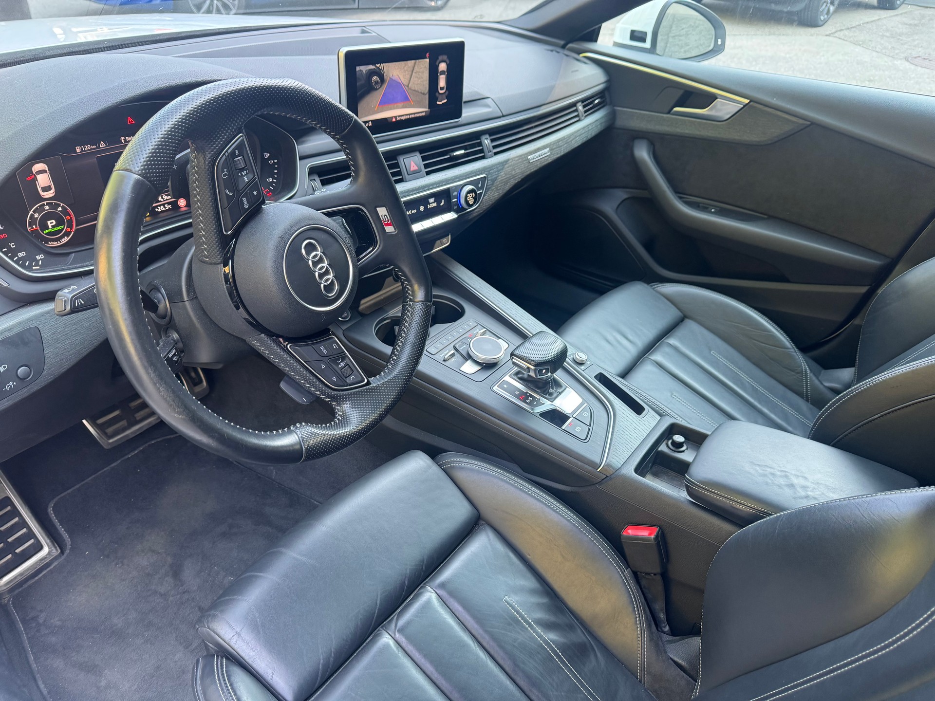 AUDI A5 Sportback 2.0 TDI Sport quattro S-tronic-image-10
