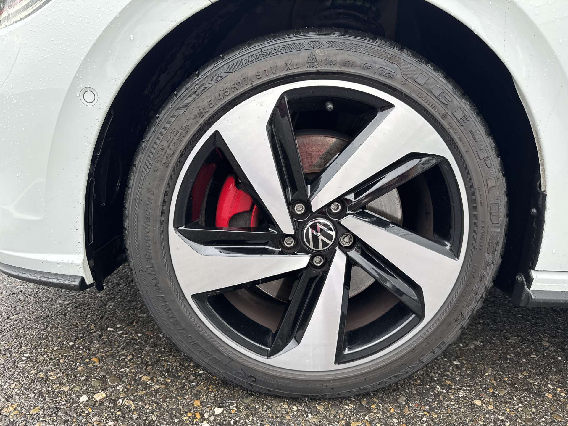VW Polo 2.0 TSi GTi 207PS DSG-Automat-image-8