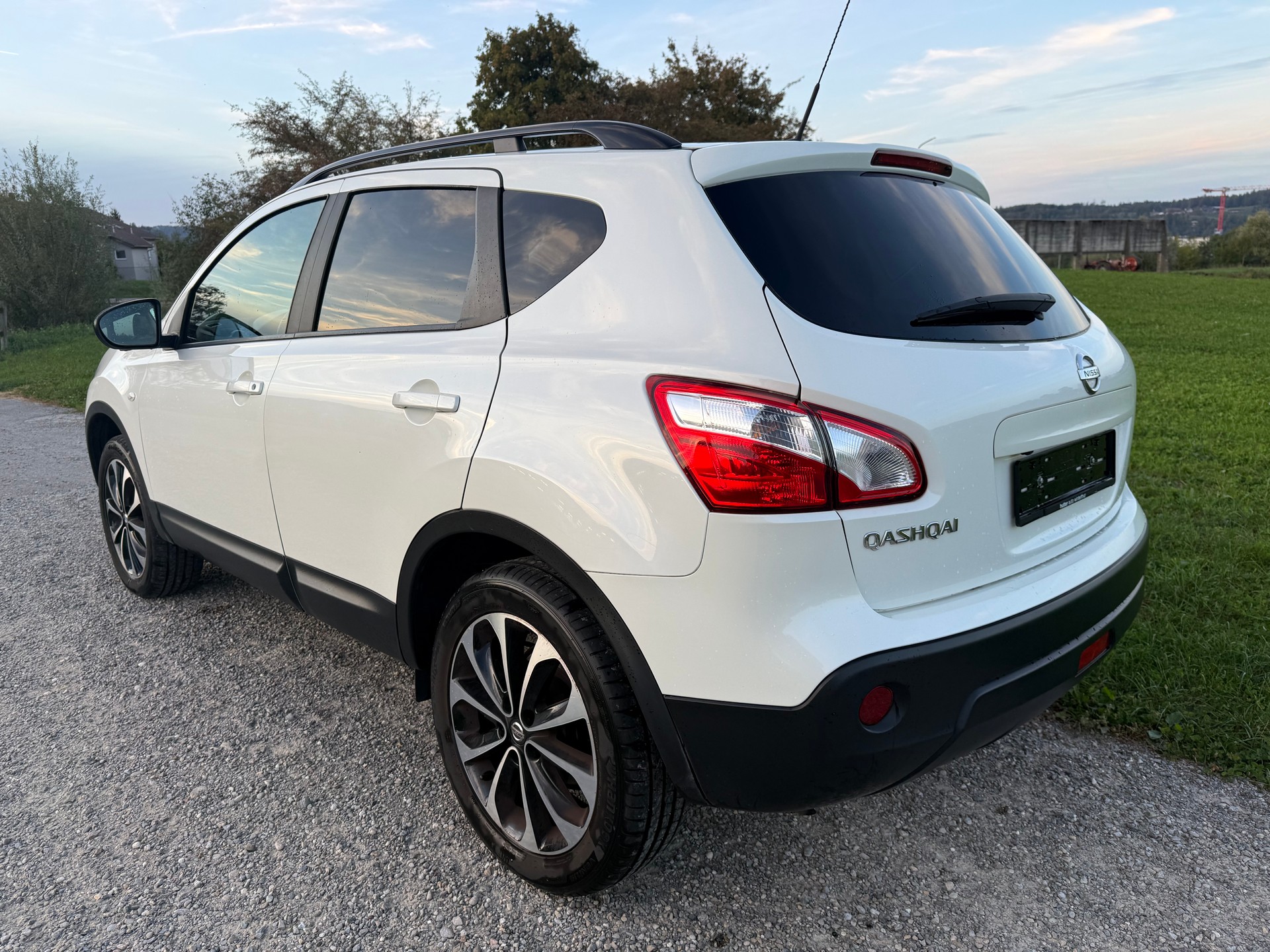 NISSAN Qashqai 2.0 tekna XTronic CVT-image-13