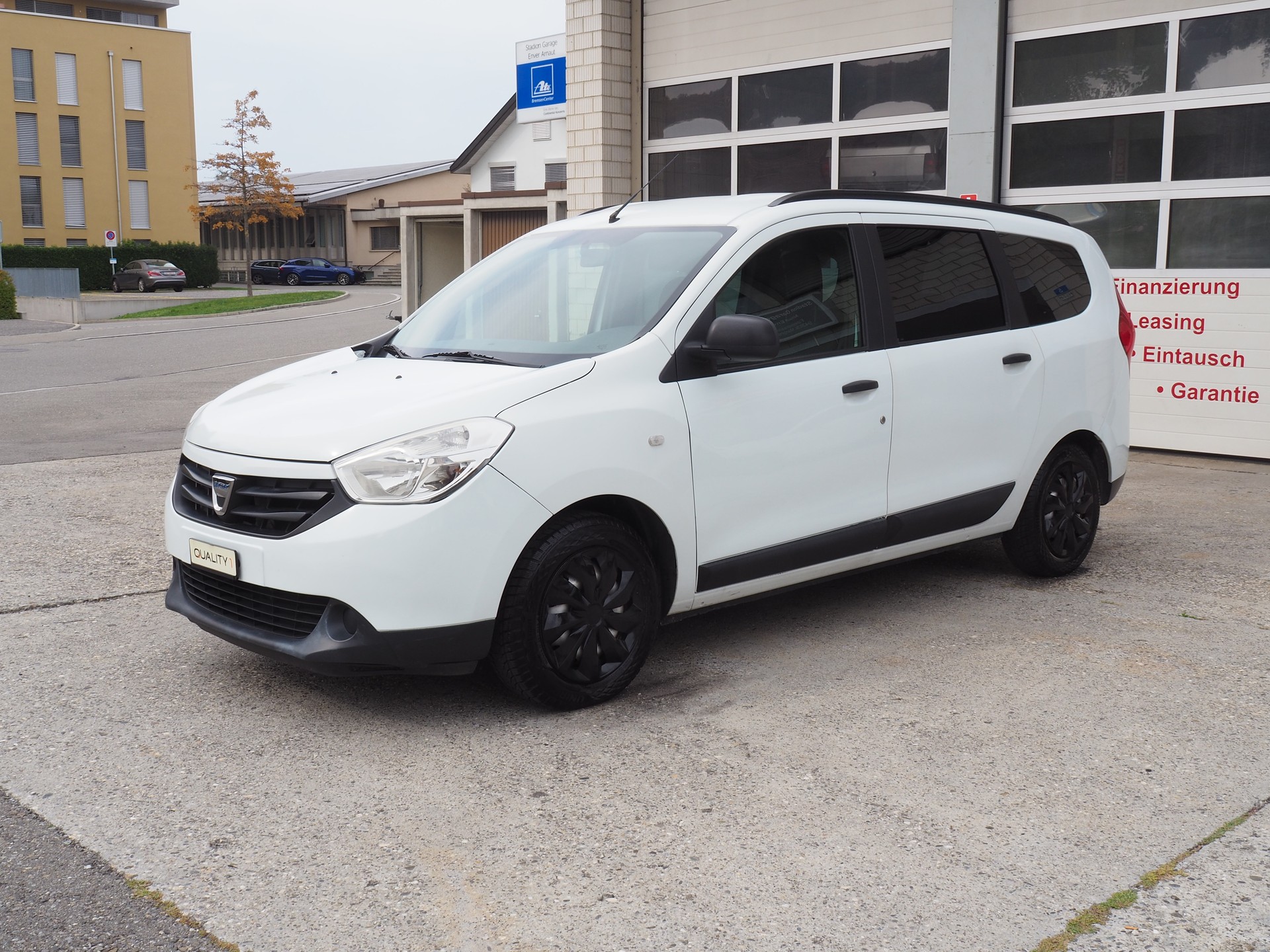 DACIA Lodgy 1.6 Ambiance-image-0