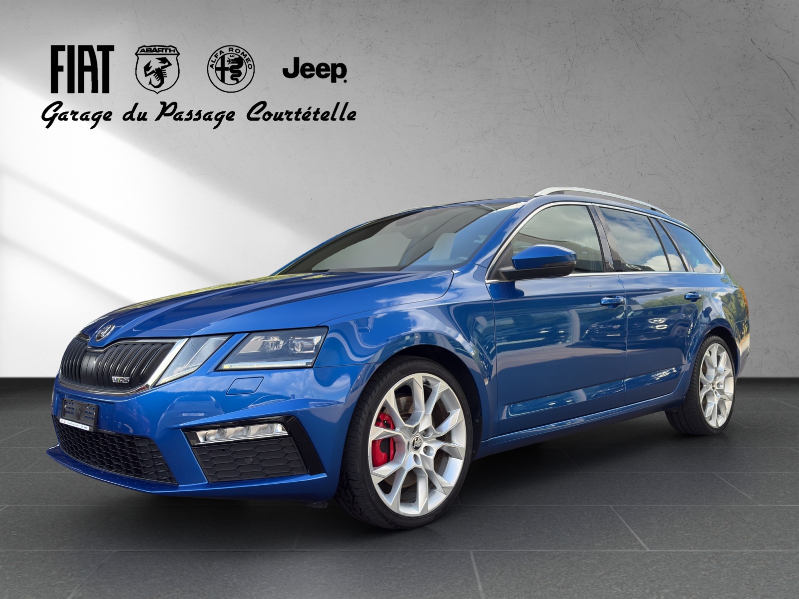 SKODA Octavia Combi 2.0 TSI RS DSG-image-1
