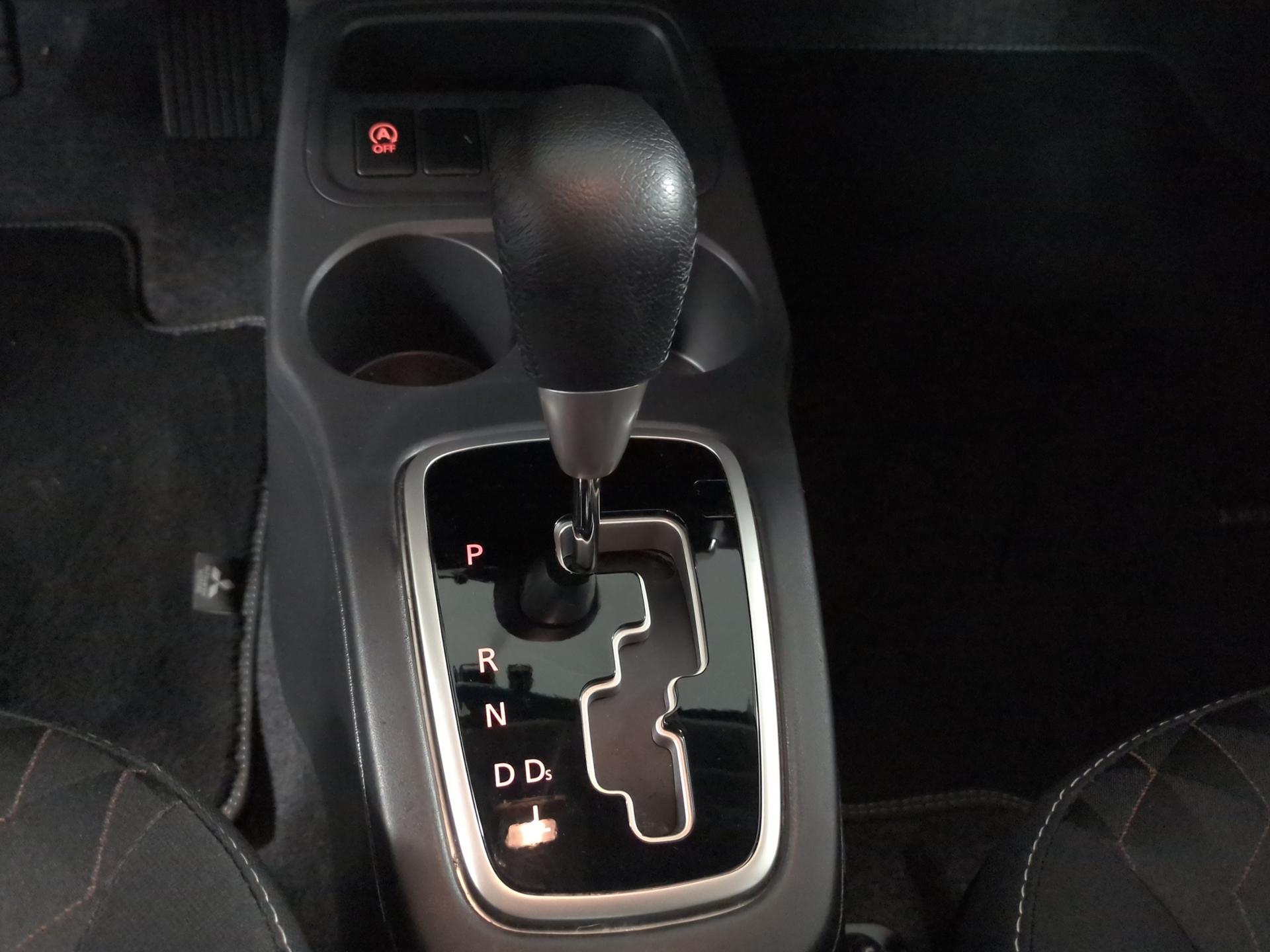 MITSUBISHI Space Star 1.2 CVT Inform-image-24