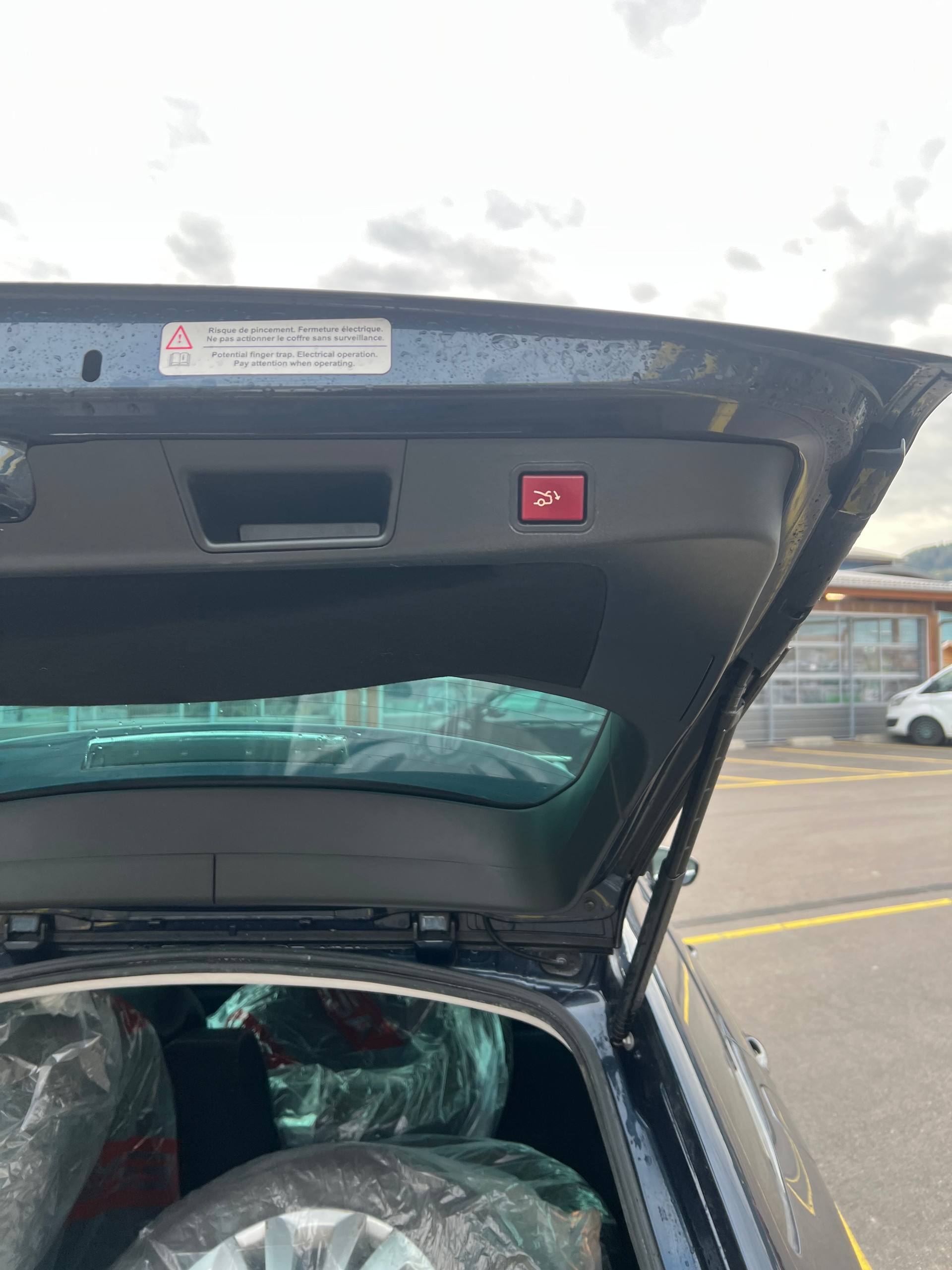 CITROEN C5 Tourer 2.0 HDi Premium Automatic-image-6