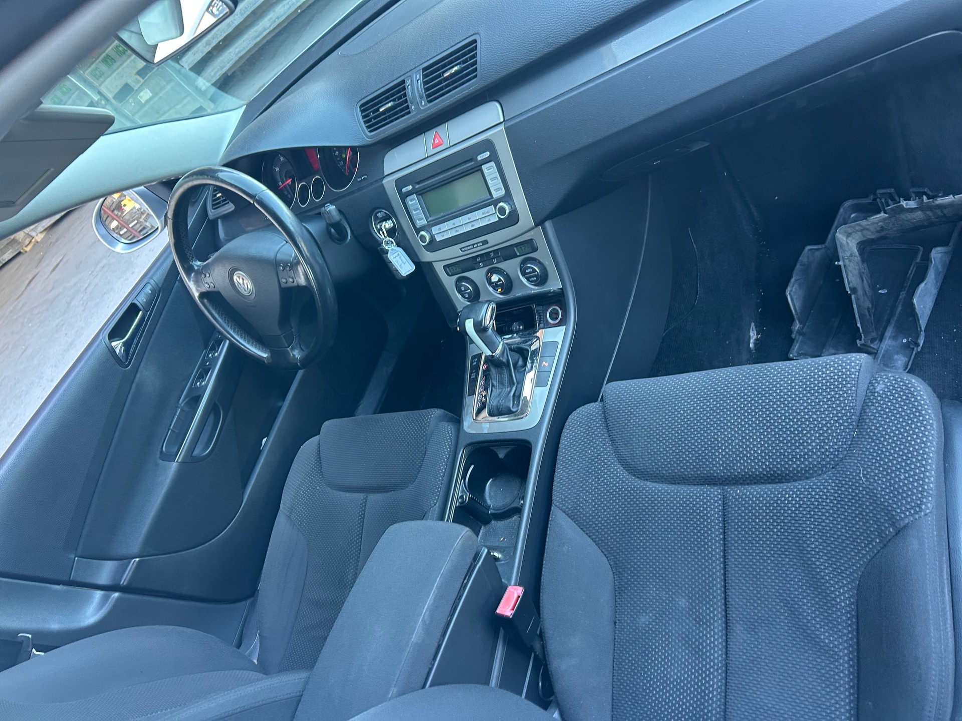 VW Passat 2.0 TDI Sportline-image-2