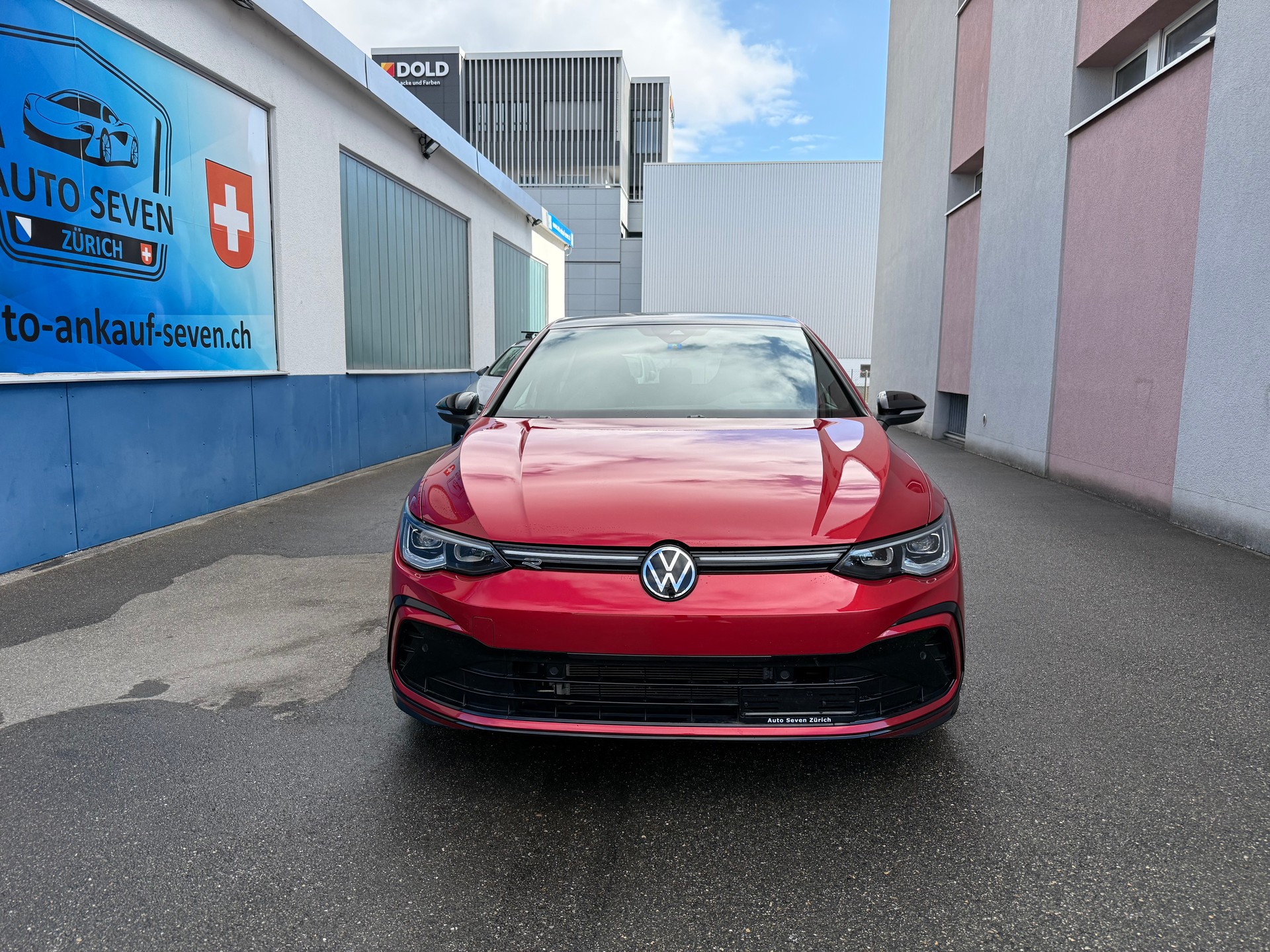 VW Golf 1.5 eTSI mHEV ACT R-Line DSG-image-1