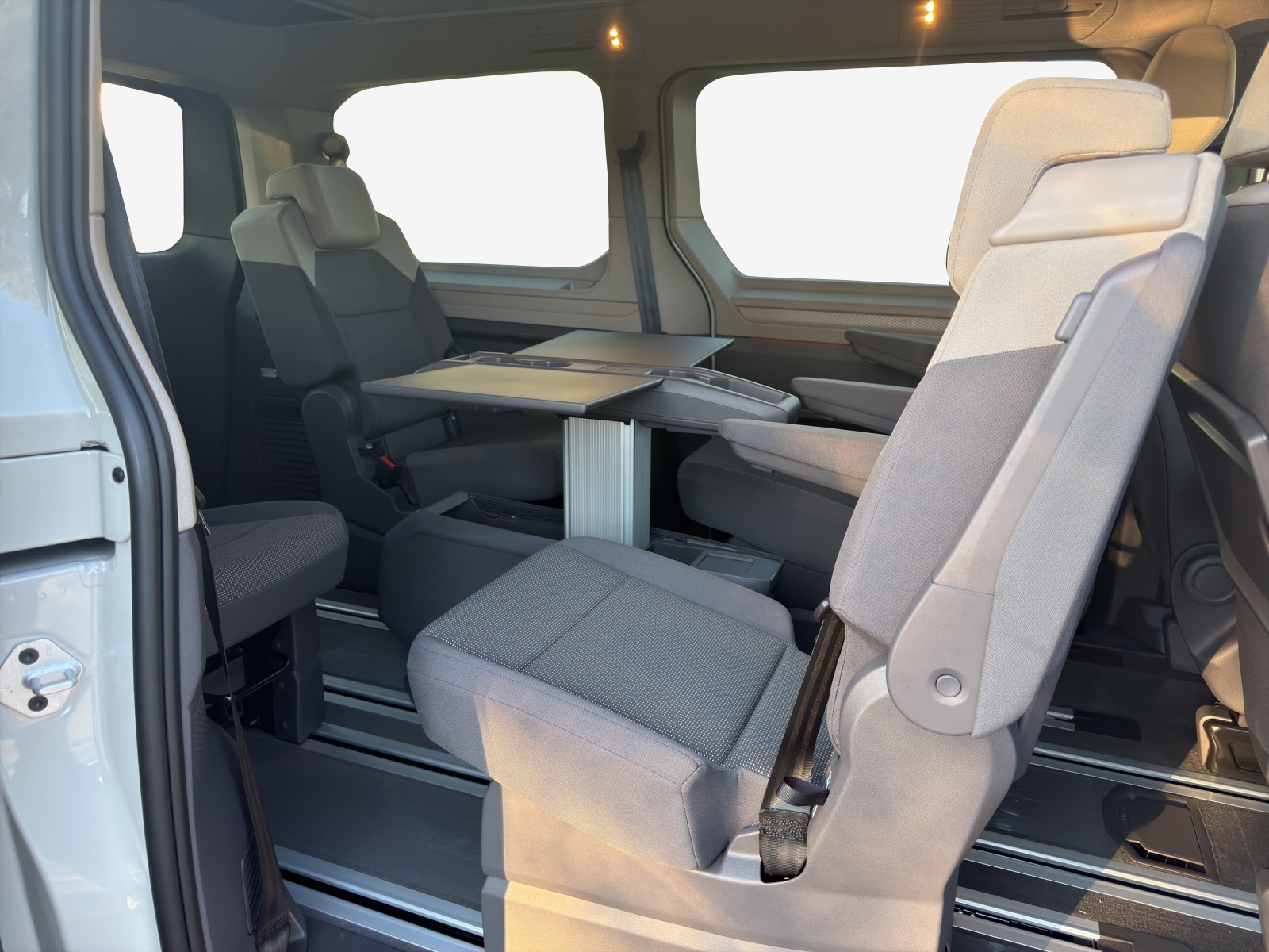 VW California 2.0 TDI Beach Liberty-image-14