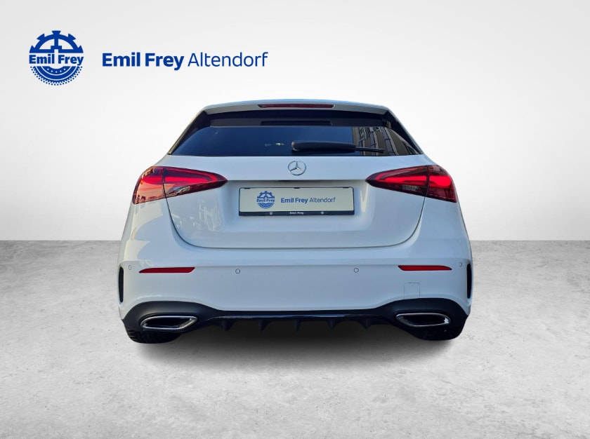 MERCEDES-BENZ A 220 4MATIC AMG Line-showroom-element-3