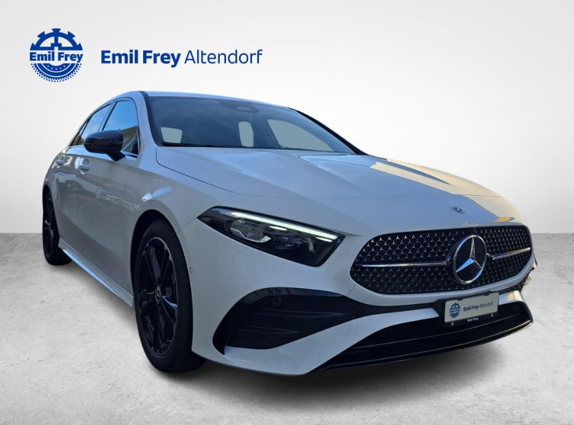 MERCEDES-BENZ A 220 4MATIC AMG Line-image-6