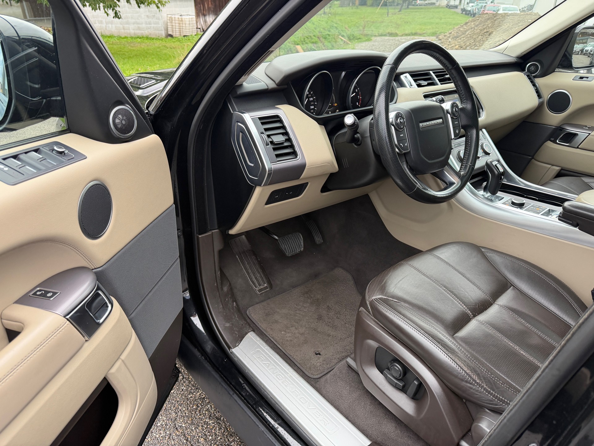 LAND ROVER Range Rover Sport 3.0 V6 SC S Automatic-image-7