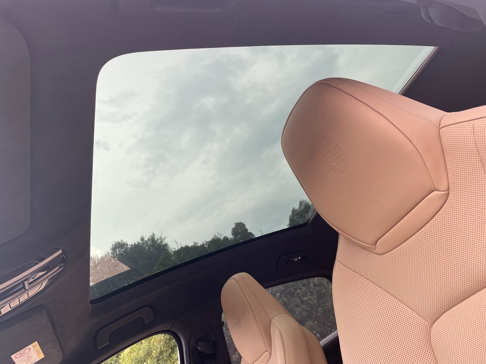 PORSCHE Cayenne GTS Coupé-image-8