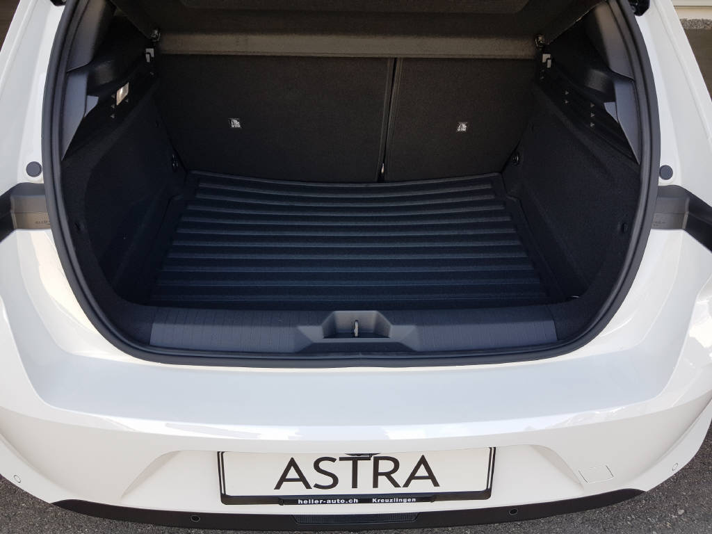 OPEL Astra 1.2 T 130 Swiss-image-8