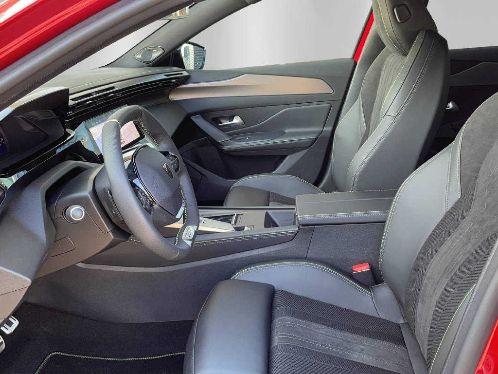 PEUGEOT 308 1.6 PHEV 180 GT-image-4