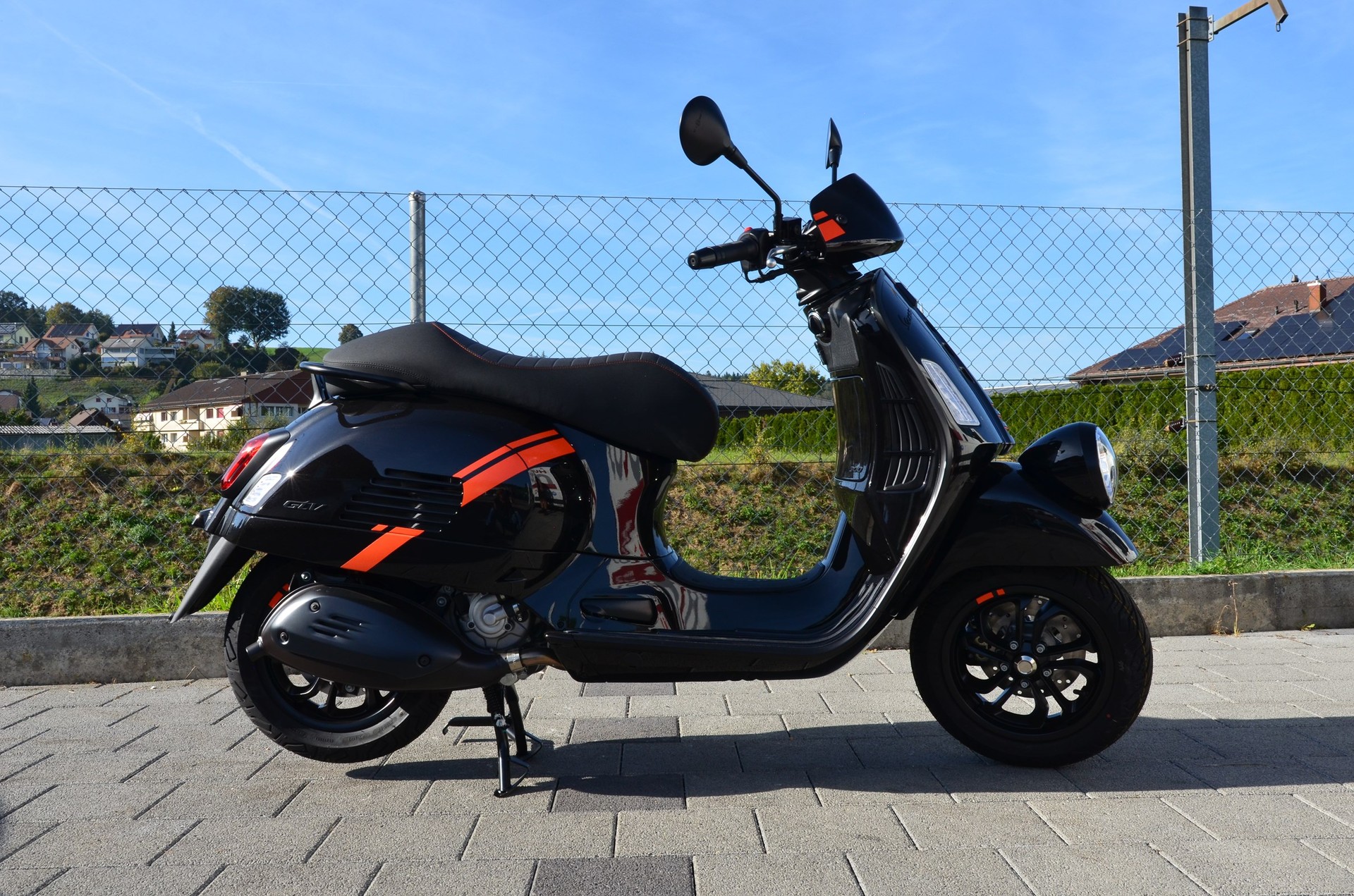 PIAGGIO Vespa GTV 300-image-4