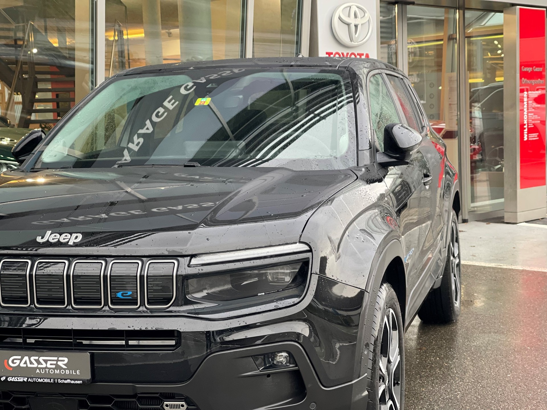 JEEP Avenger 54kWh Summit-image-3