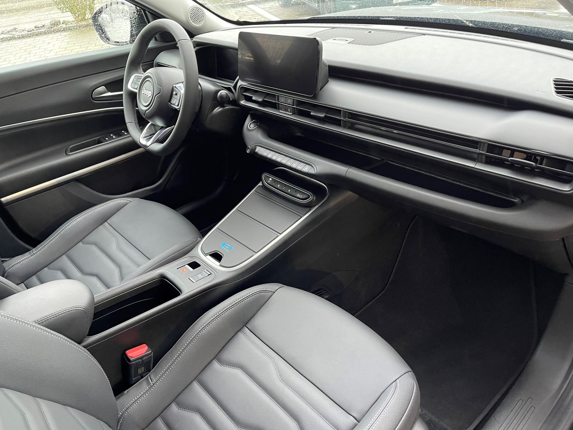 JEEP Avenger 54kWh Summit-image-8