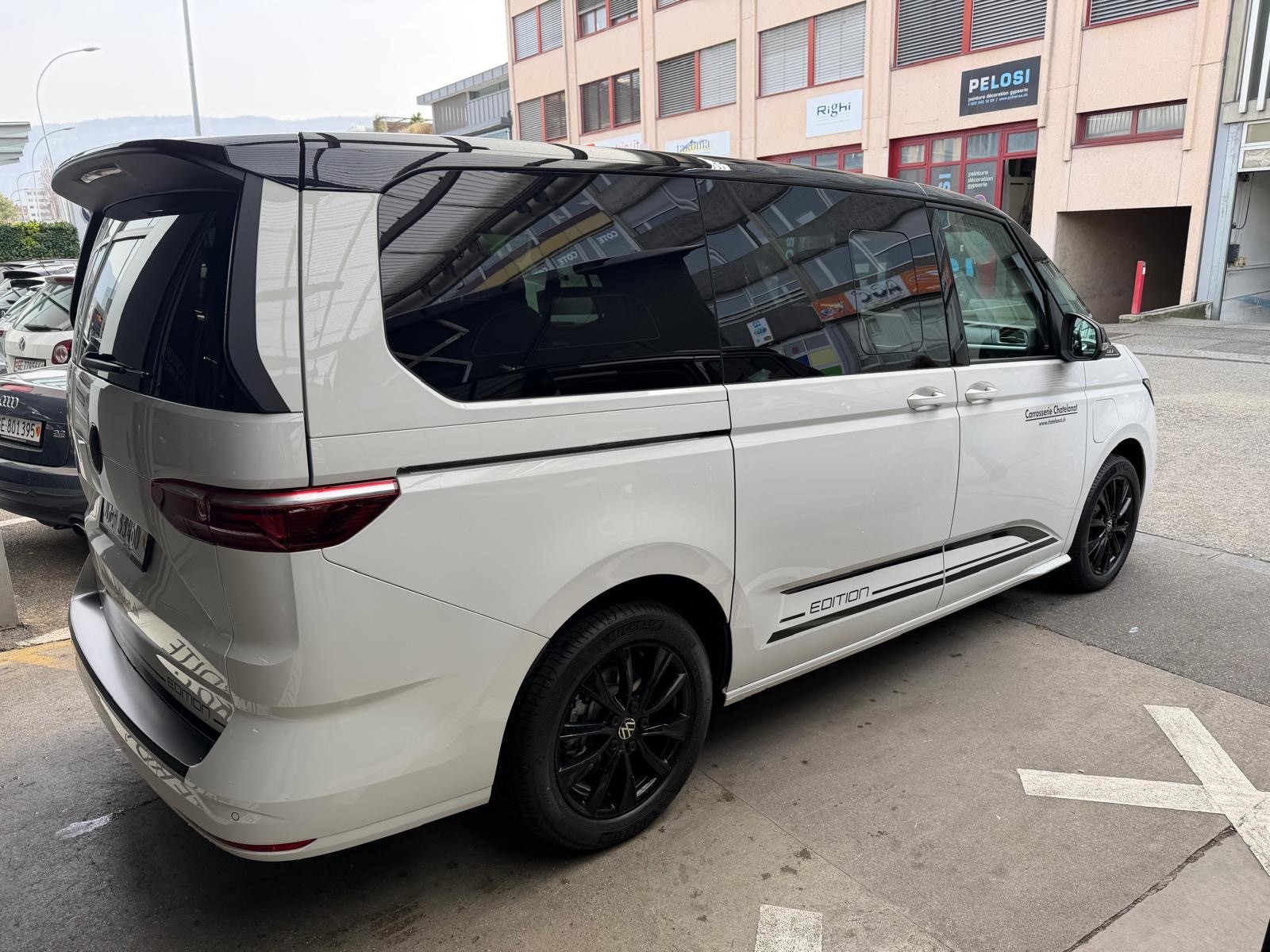 VW Multivan 1.4 eHybrid Life Edition DSG Lang-image-11