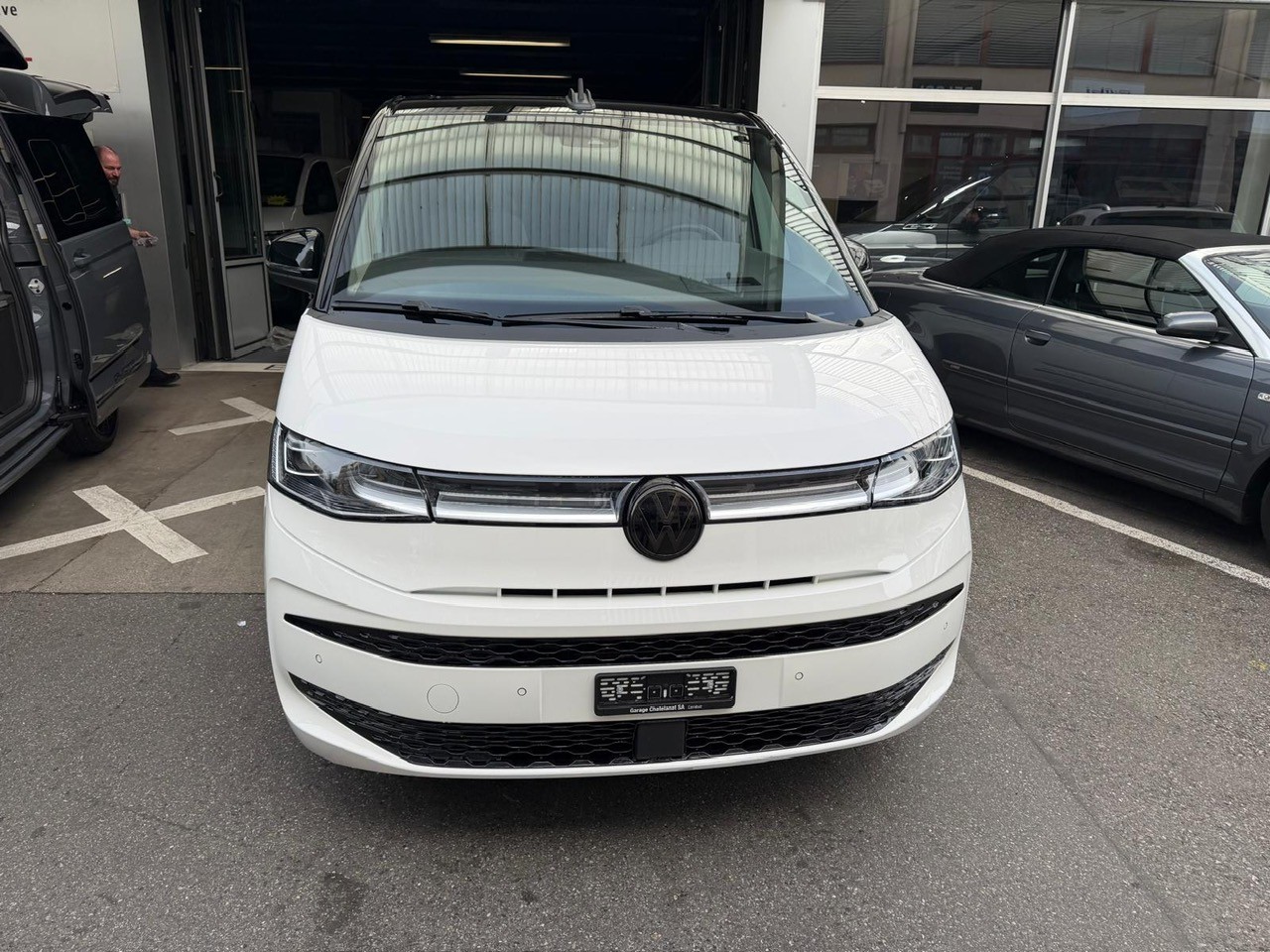 VW Multivan 1.4 eHybrid Life Edition DSG Lang-image-7