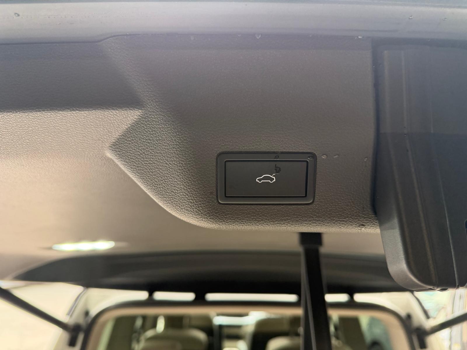 VW Multivan 1.4 eHybrid Life Edition DSG Lang-image-6
