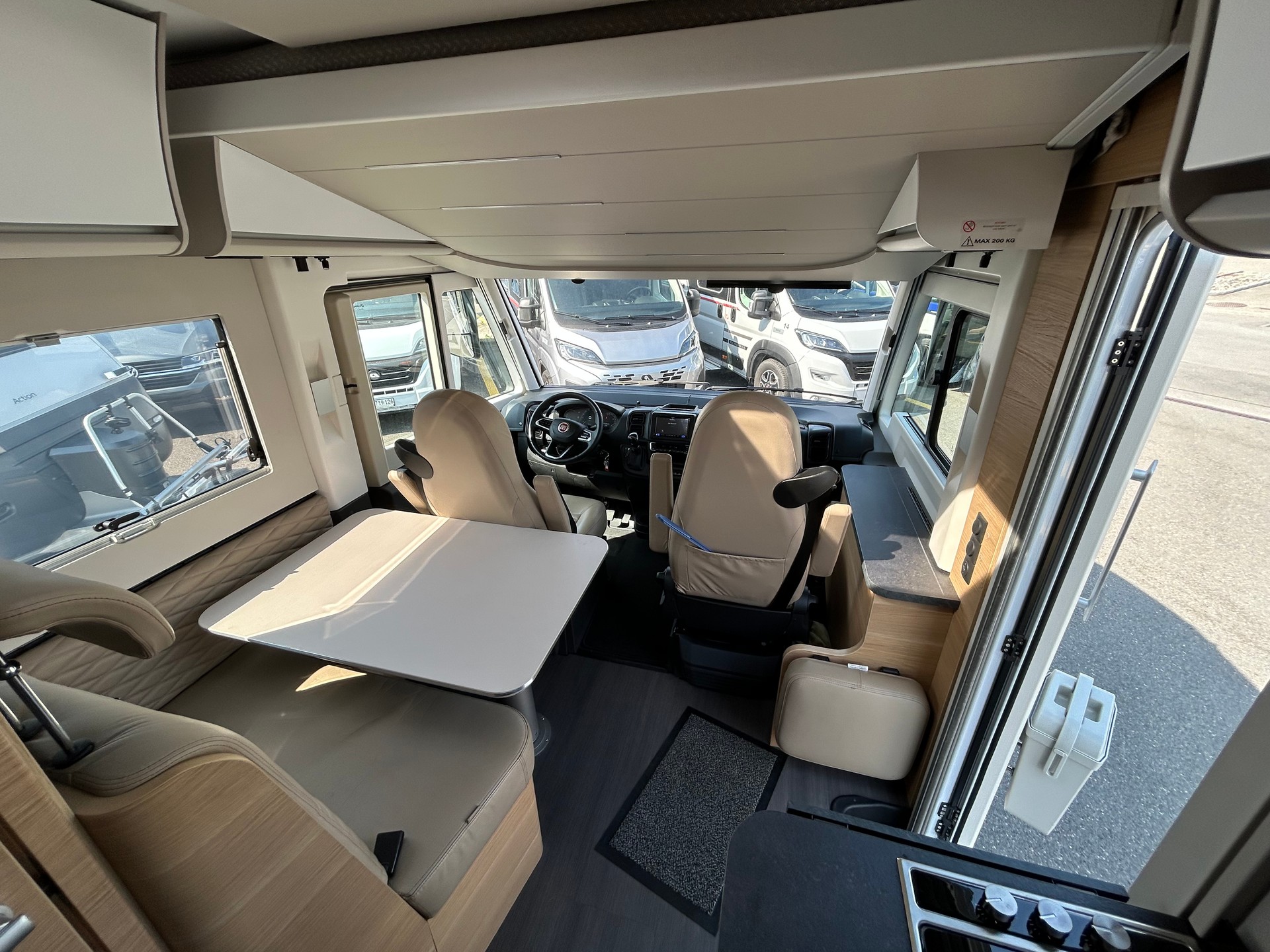 ADRIA Sonic Plus I 600 SL-image-18