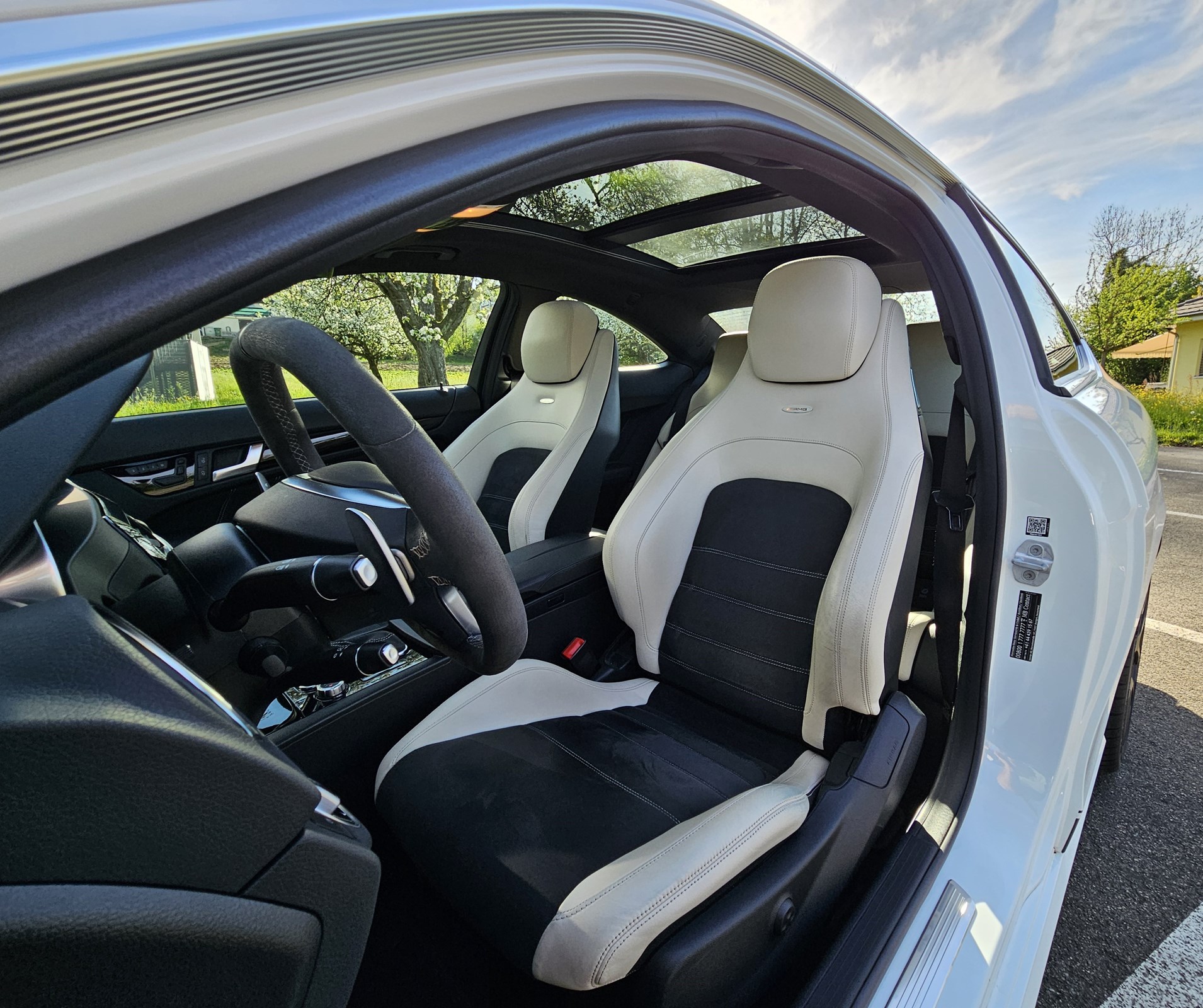 MERCEDES-BENZ C 63 Coupé AMG Edition 507 Speedshift MCT-image-9