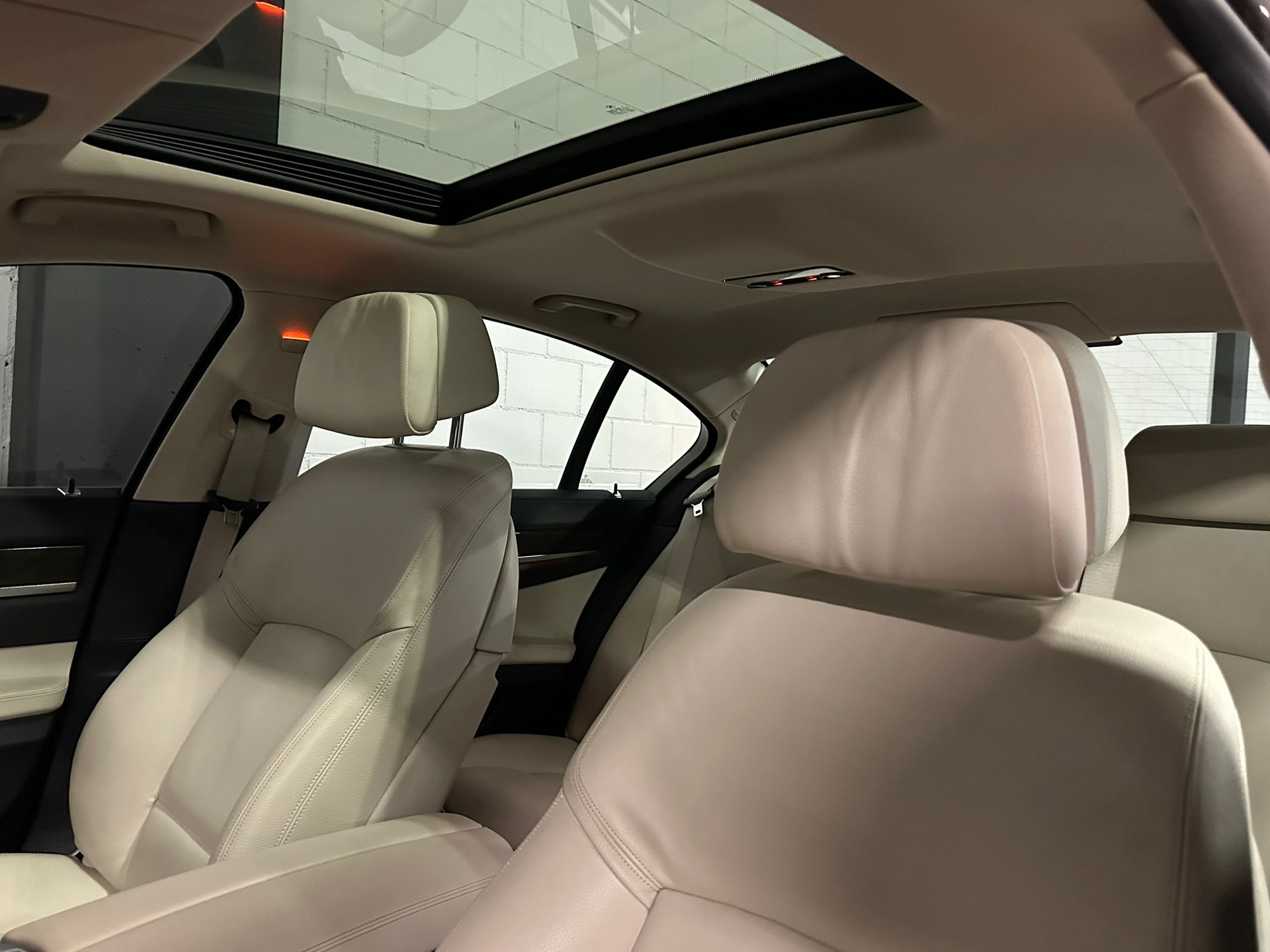 BMW 730d xDrive Facelift-image-5
