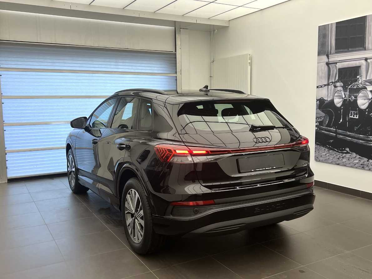 AUDI Q4 e-tron 55 quattro-image-21