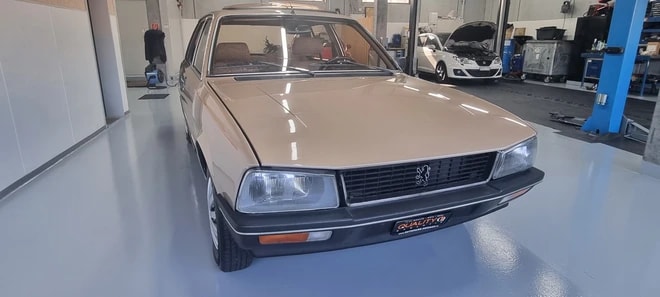 PEUGEOT 505 2.0 SR-image-1