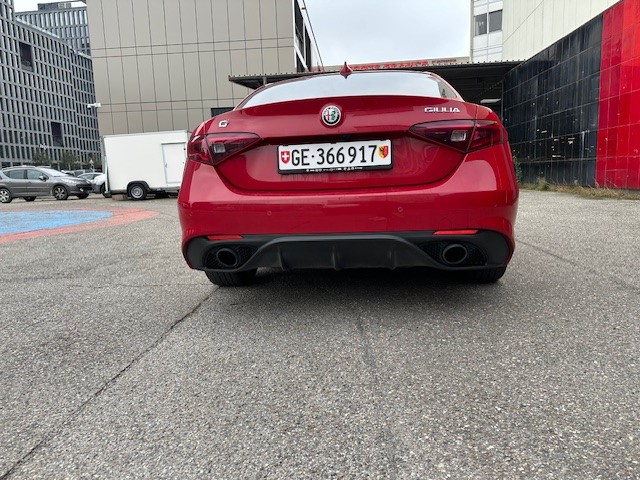ALFA ROMEO Giulia 2.0 Veloce Q4 Automatic-image-8