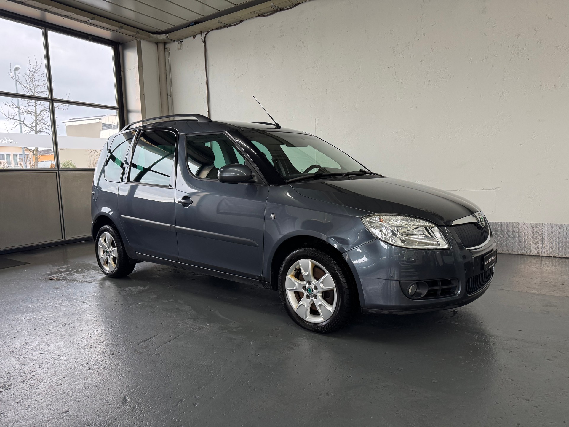 SKODA Roomster 1.9 TDI Cycling-image-1