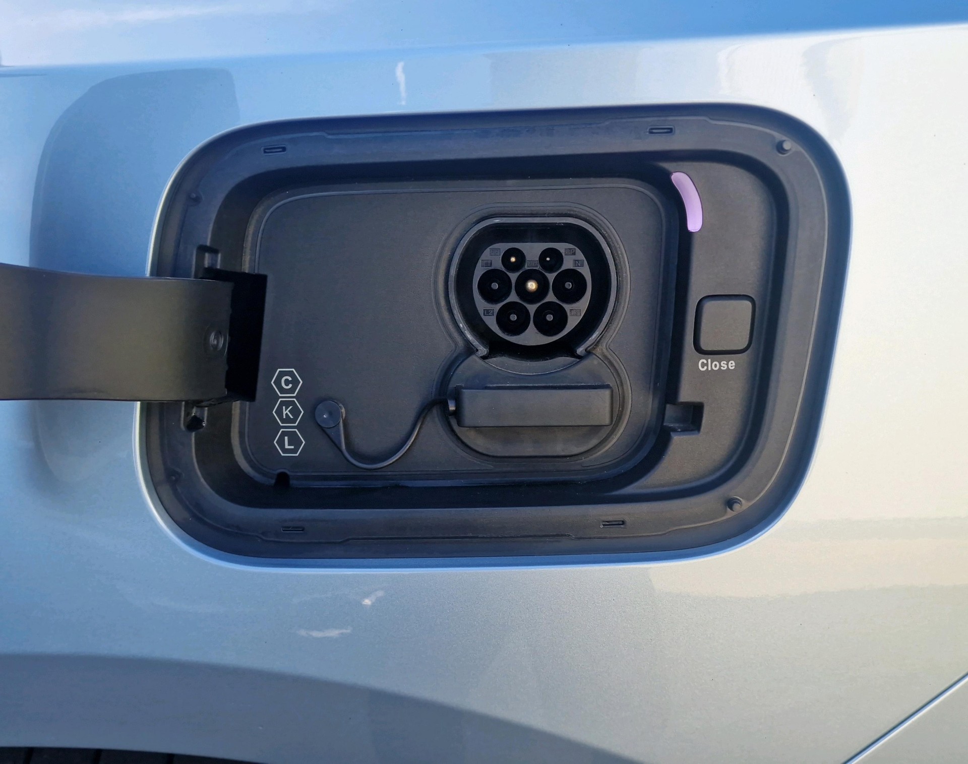 POLESTAR 4 Long Range Dual Motor-image-17