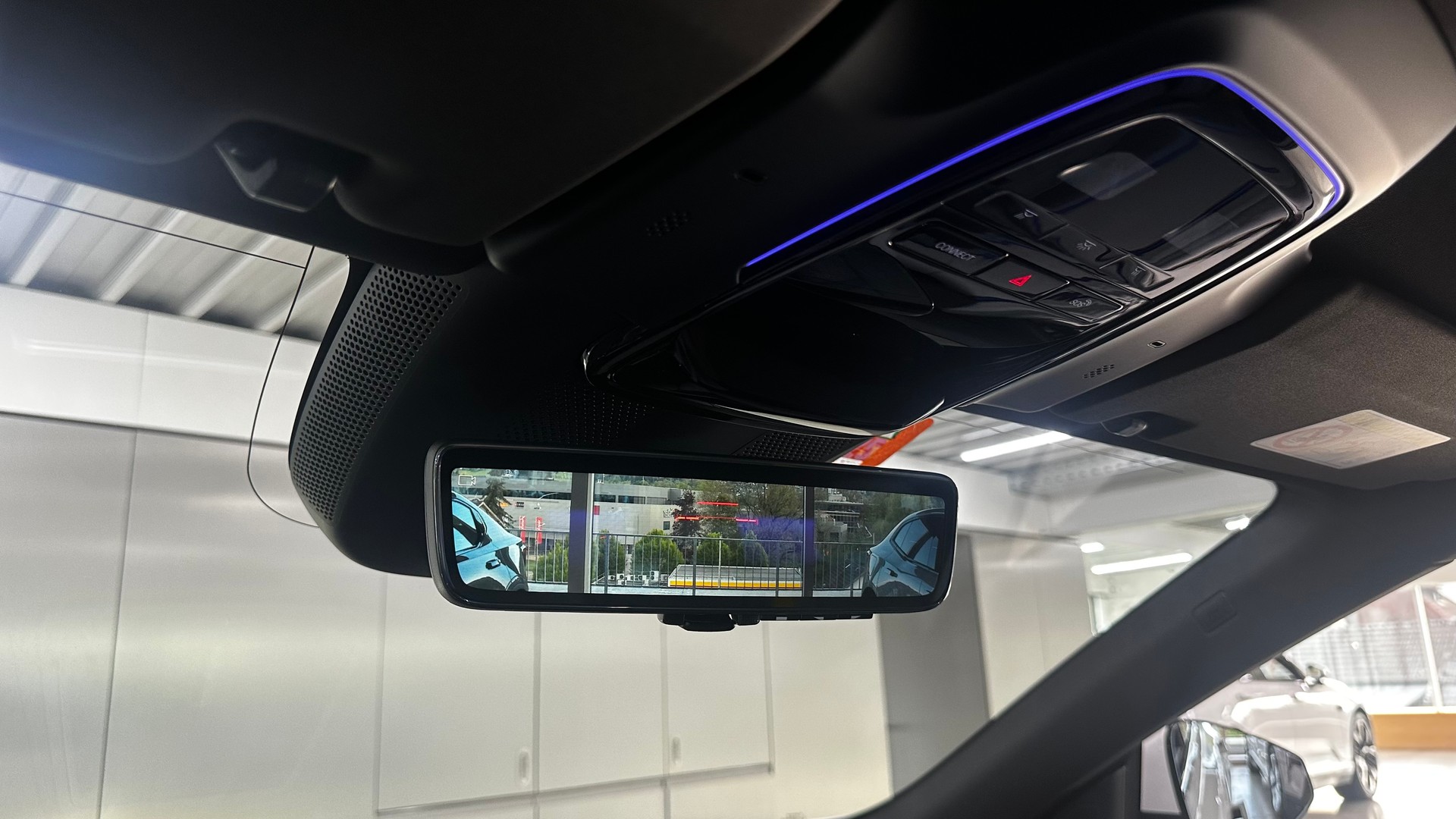 POLESTAR 4 Long Range Dual Motor-image-15