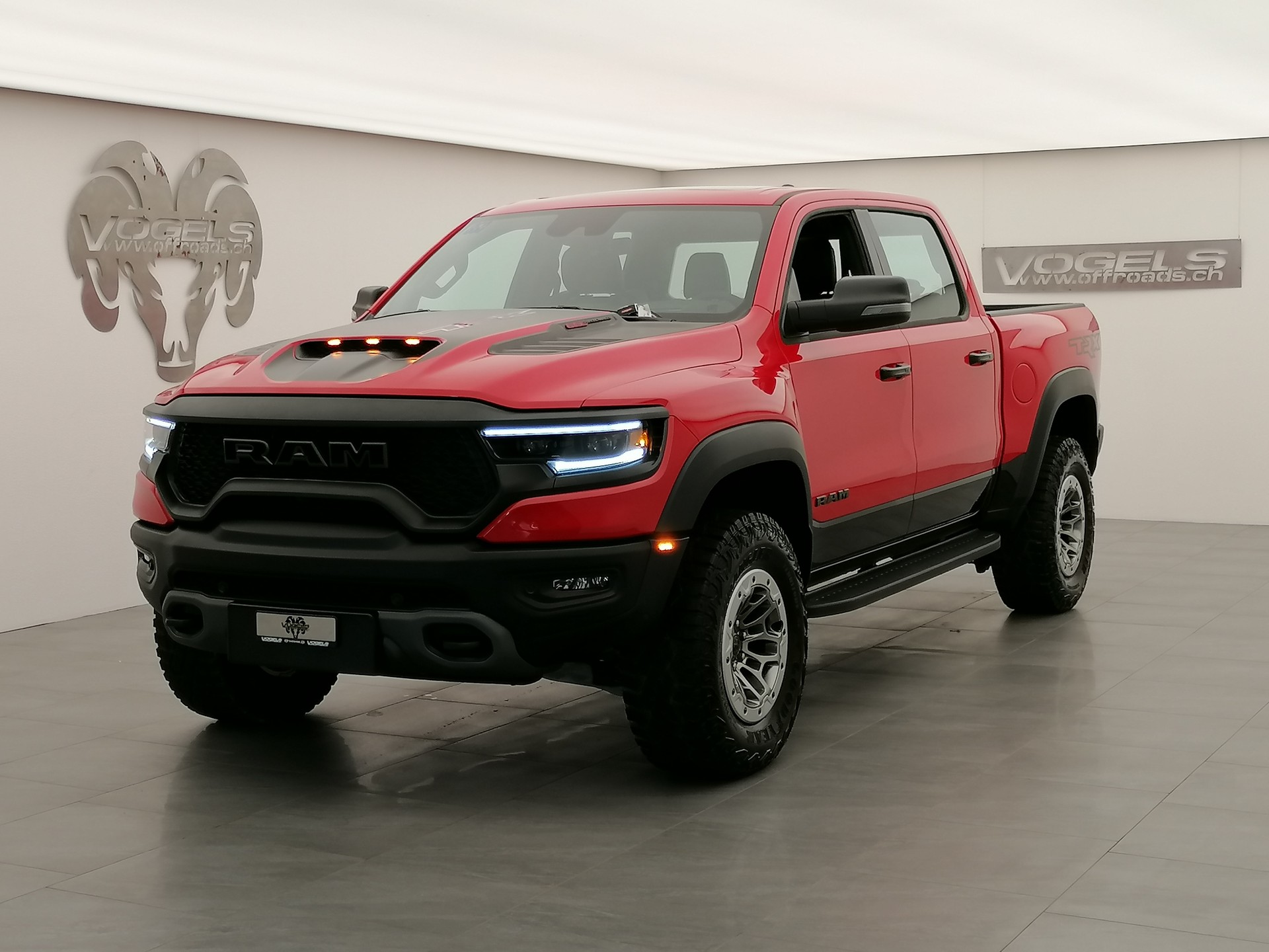 DODGE Ram 1500 TRX 6.2 V8-image-0