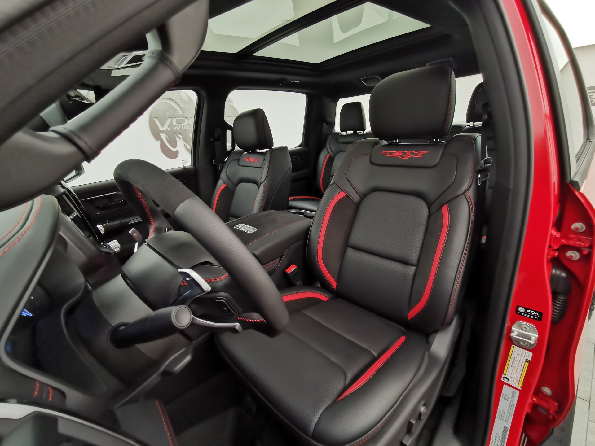 DODGE Ram 1500 TRX 6.2 V8-image-9