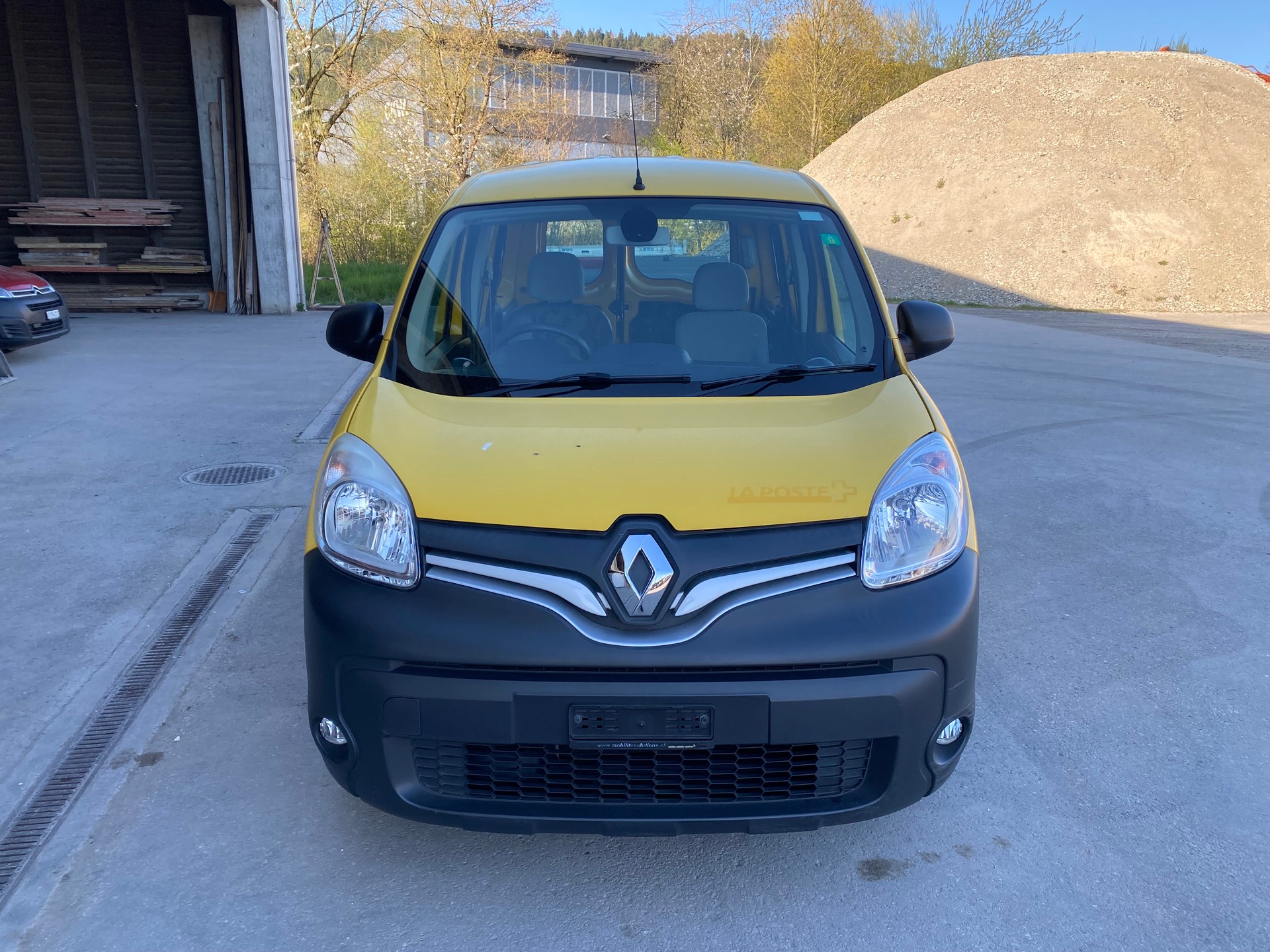 RENAULT Kangoo Medium 1.6 105 Business A