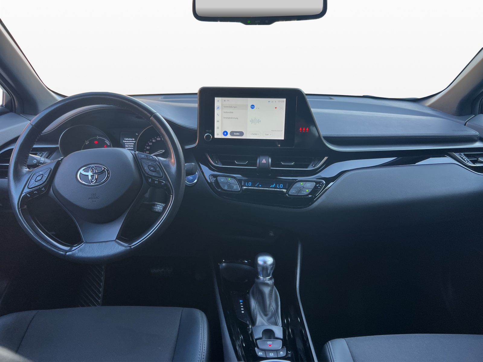 TOYOTA C-HR 1.8 HSD CVT Premium-image-8