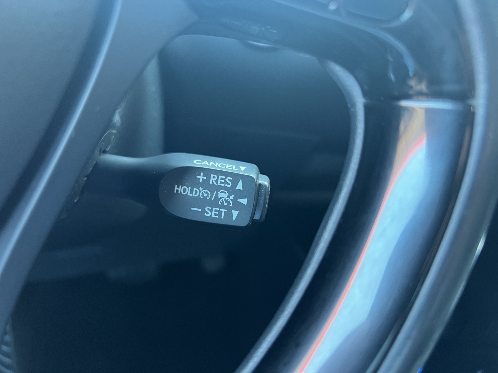 TOYOTA C-HR 1.8 HSD CVT Premium-image-20